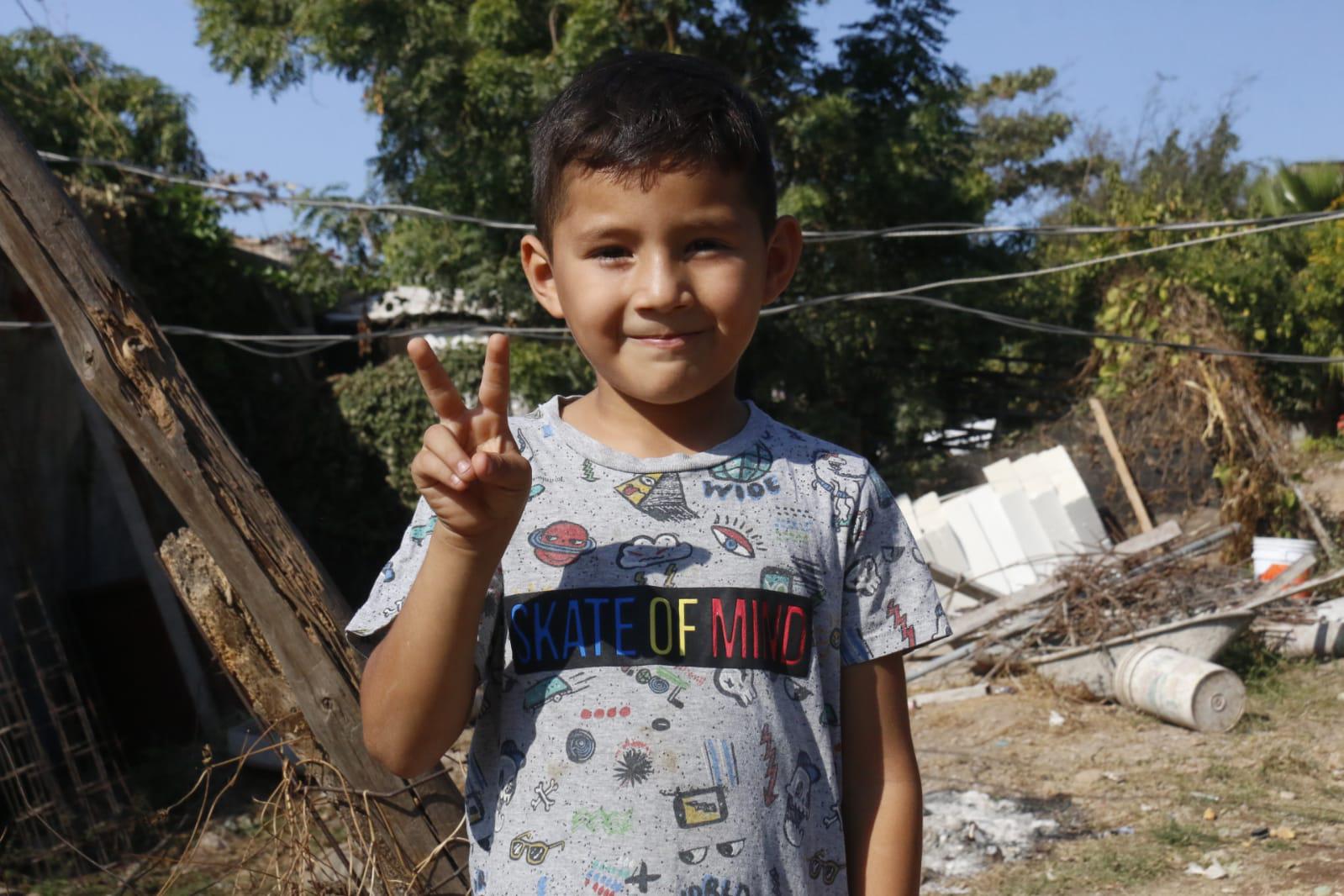 $!#SÉUNREYMAGO | El pequeño Christian de 6 años quiere ser policía y le gustan los carritos