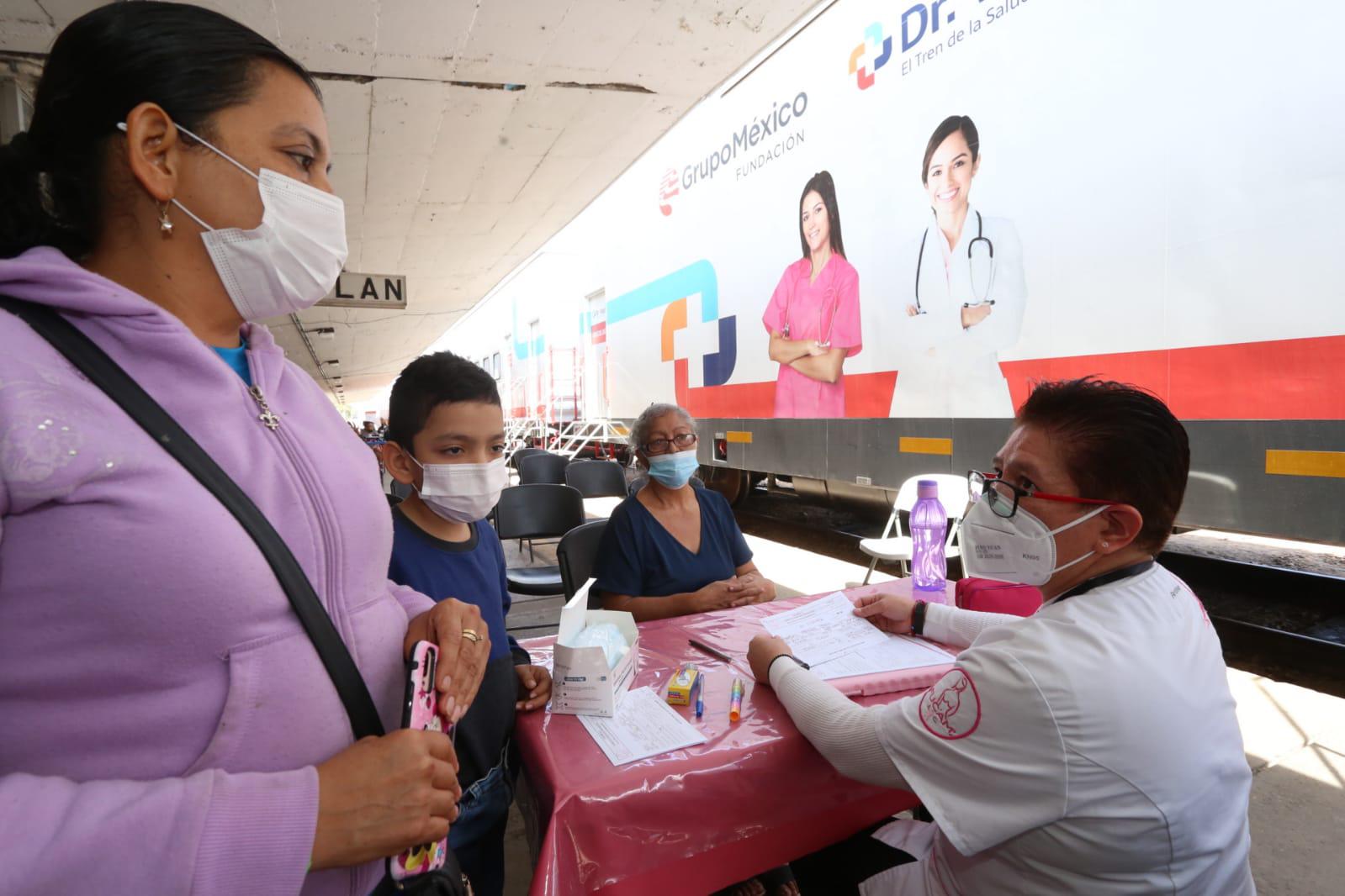 $!El Doctor Vagón atiende en Mazatlán