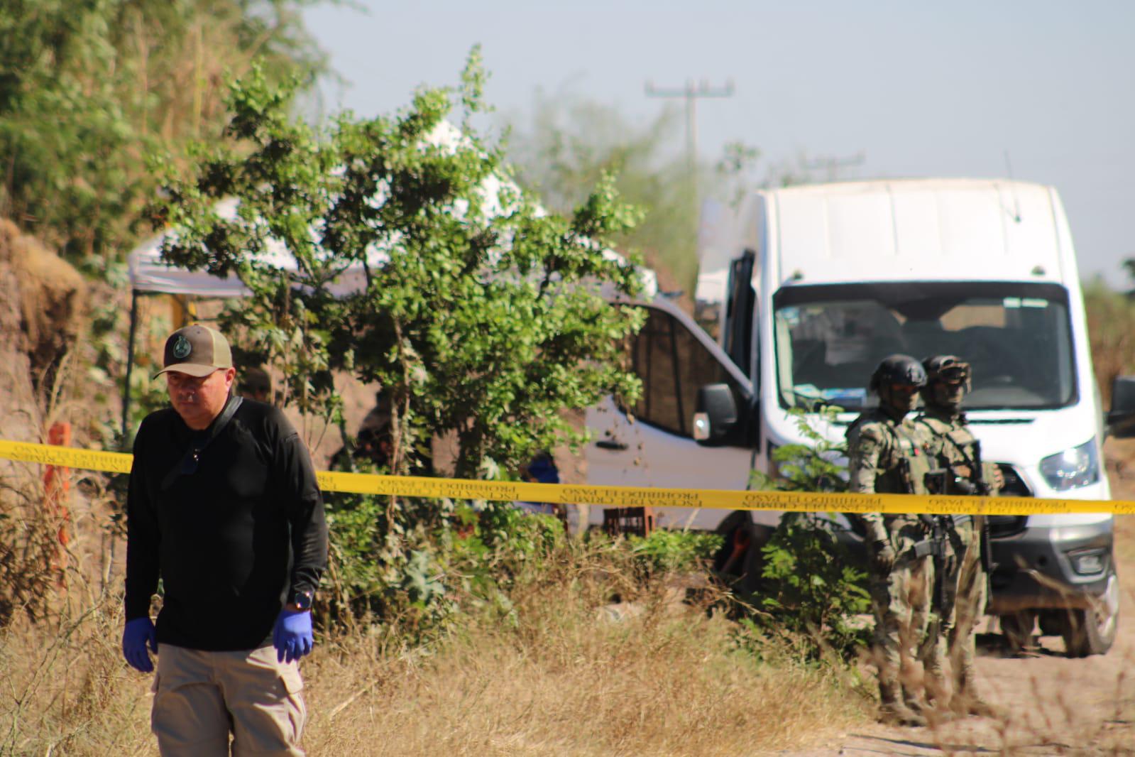 $!Sabuesos Guerreras localizan restos óseos al sur de comunidad El Pinole, en Culiacán