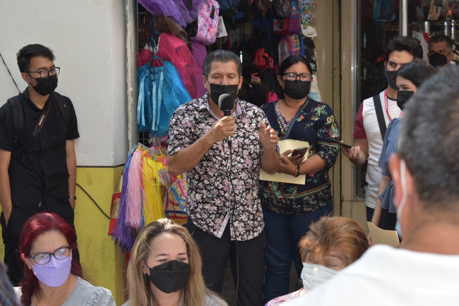 $!Alcalde se compromete a liberar las calles del centro; revisará el regreso del CEPROFIES