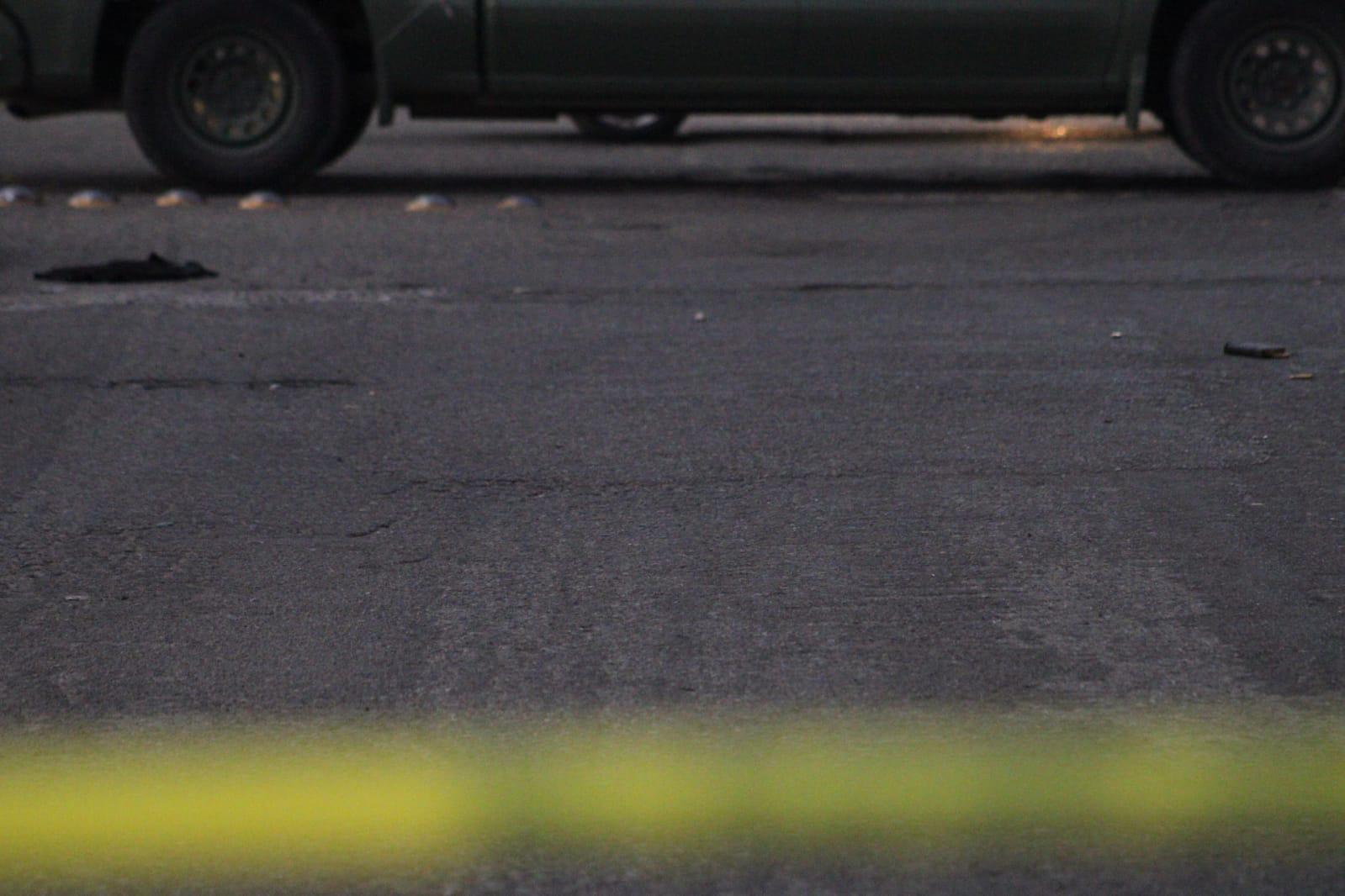 $!Reportan disparos en plaza comercial de Culiacán; aseguran equipo táctico