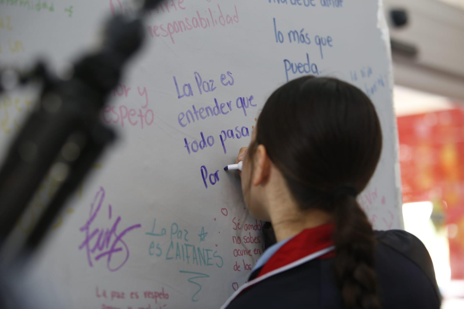 $!Jóvenes sinaloenses promueven una cultura de paz en Suma Fest 2025