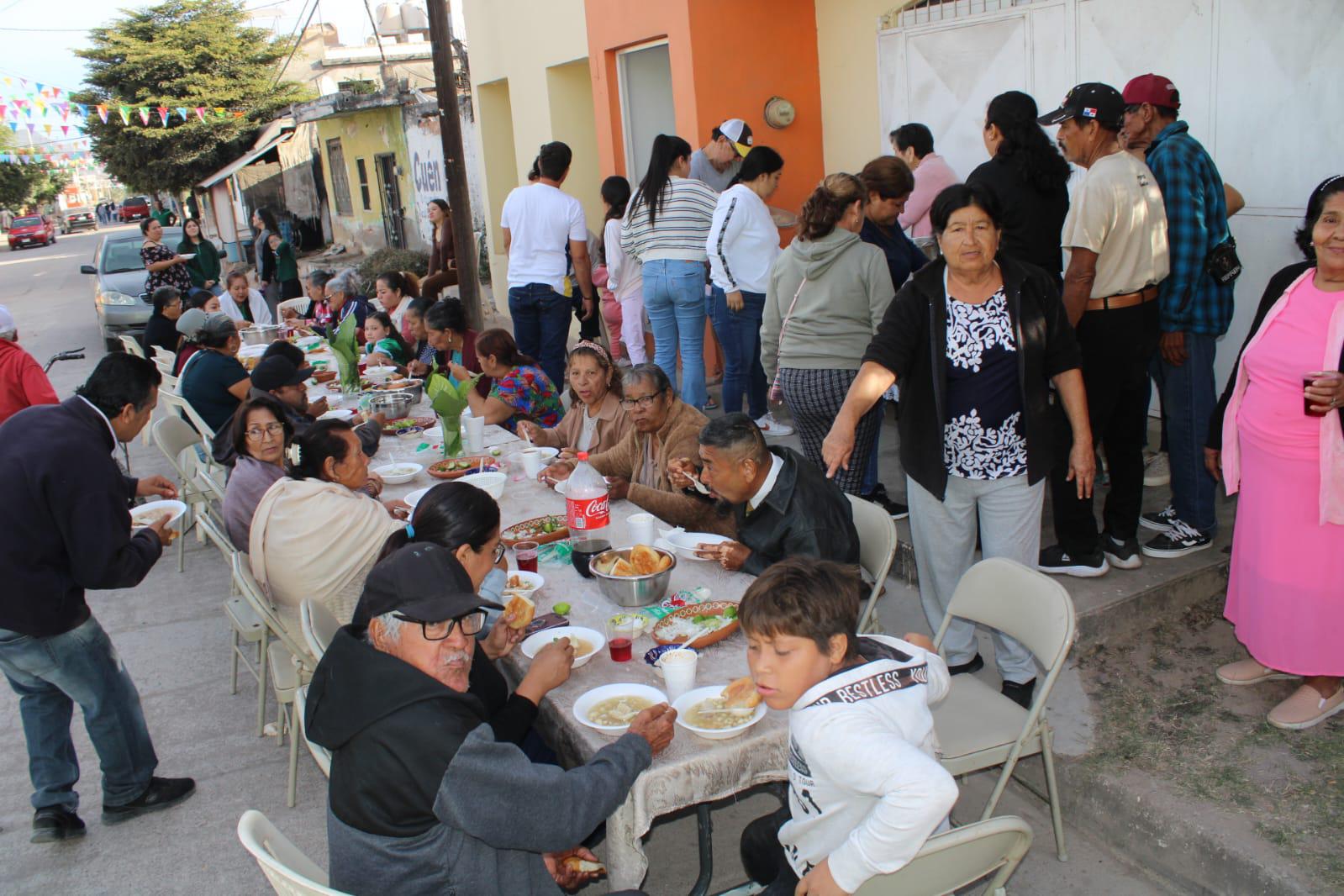$!Fieles madrugan para celebrar al Señor San José en Agua Verde, Rosario