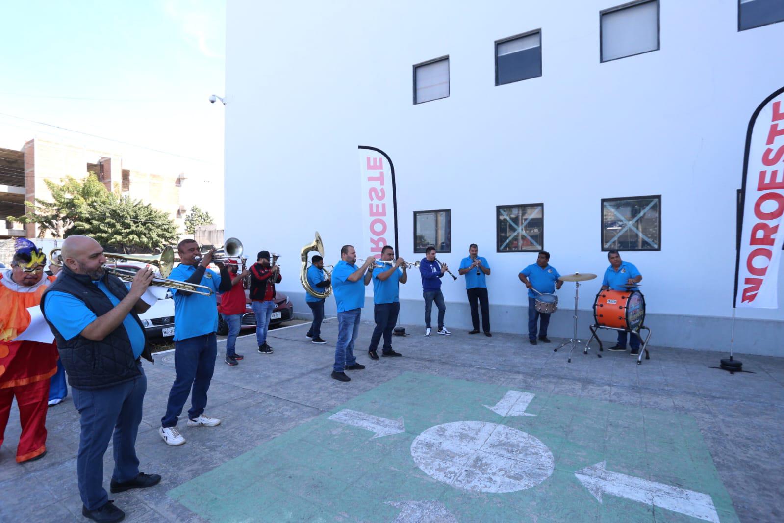 $!Confirman los Bolcheviques al Químico para la Quema del Mal Humor