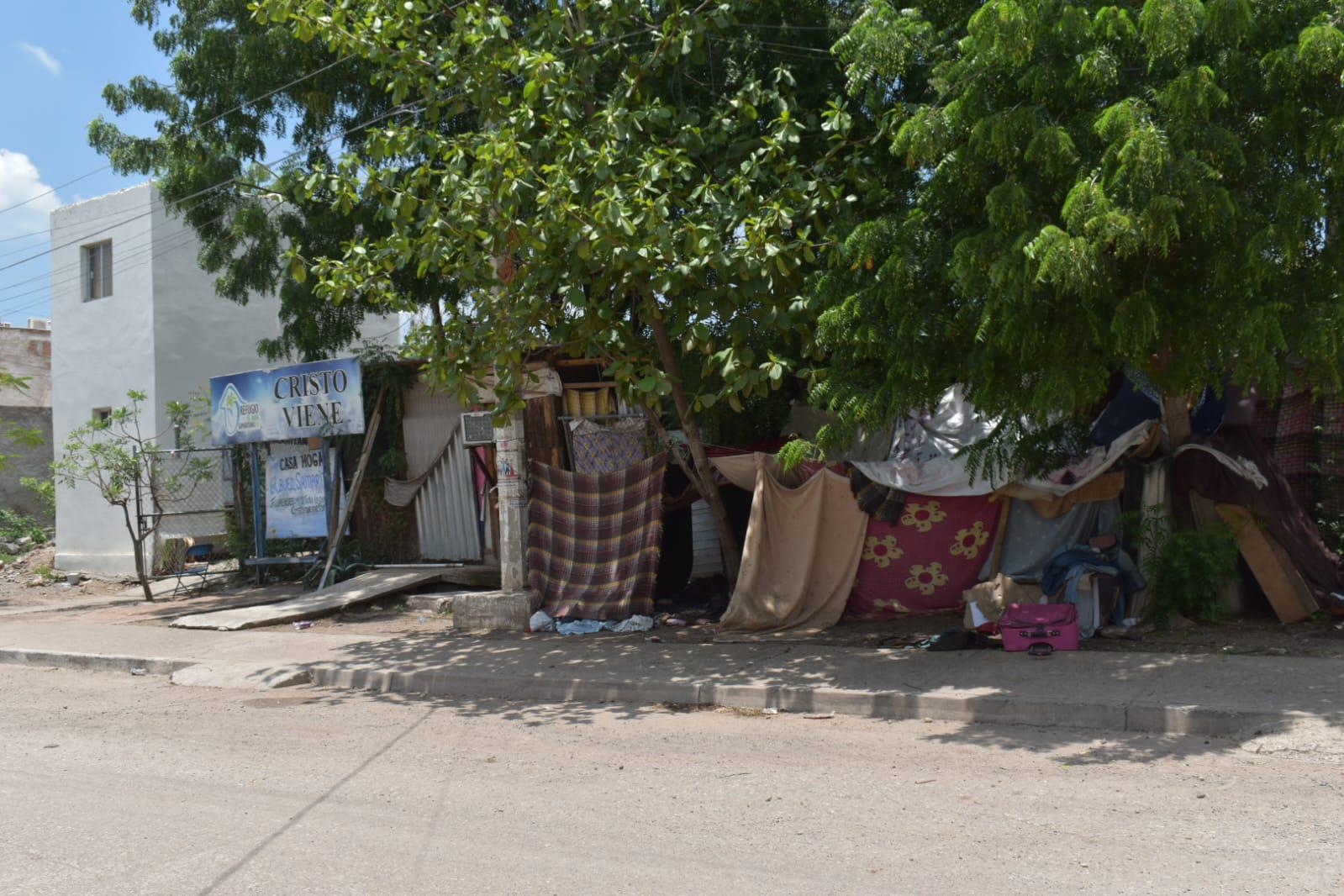 $!En Culiacán, abuelitos del refugio El Buen Samaritano duermen en la intemperie; solicitan apoyos