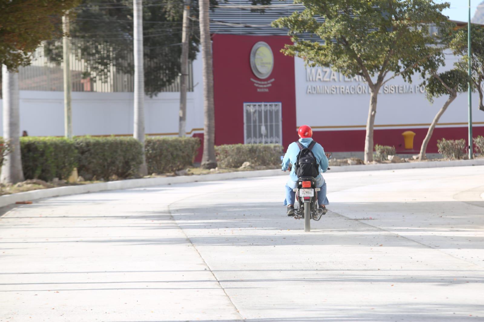 $!Reabrirán esta semana el sentido ya rehabilitado de la Avenida Emilio Barragán