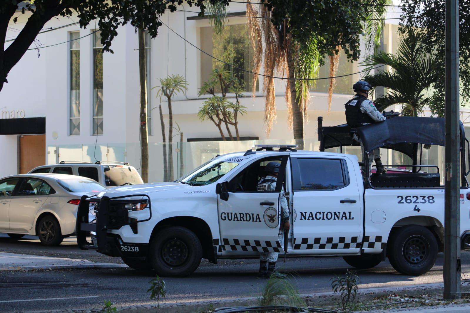 $!Muere a tiros un conductor tras agresión por el Paseo Niños Héroes, Malecón Viejo, en Culiacán