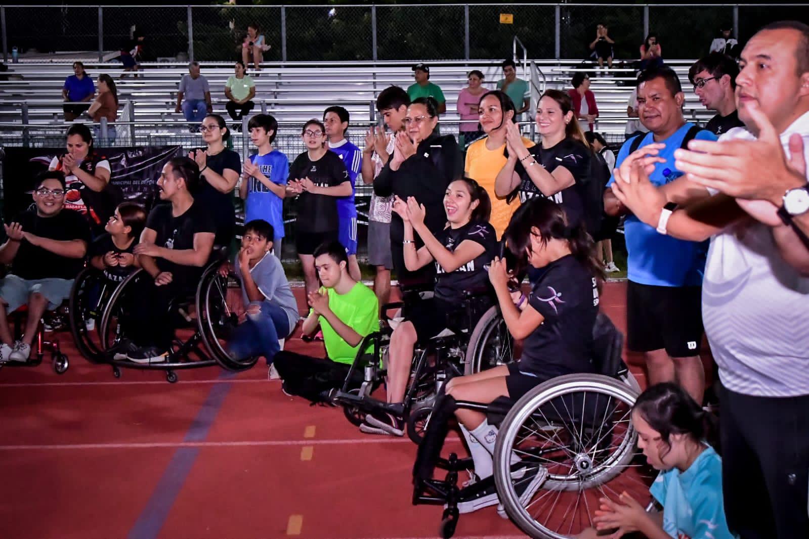 $!Alrededor de 300 participantes celebran el Día Mundial de las Personas con Discapacidad, en la Unidad Juárez