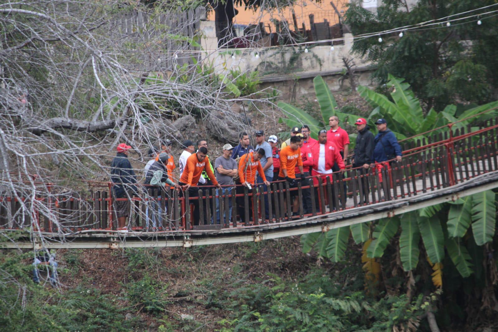 $!Buzos de la Marina y Policía Acuática reactivan búsqueda de Rodrigo en la Laguna del Iguanero