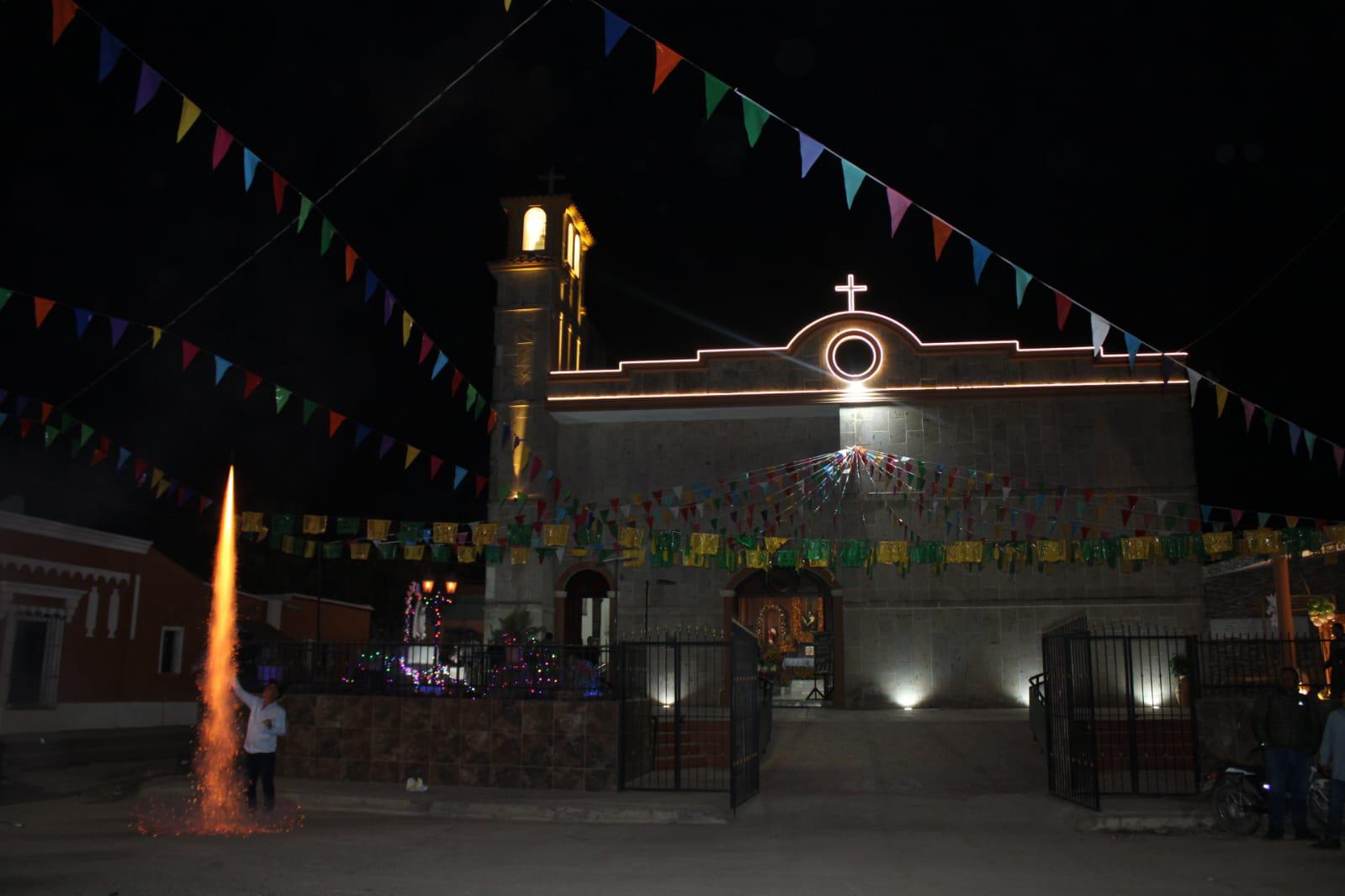 $!Fieles madrugan para celebrar al Señor San José en Agua Verde, Rosario