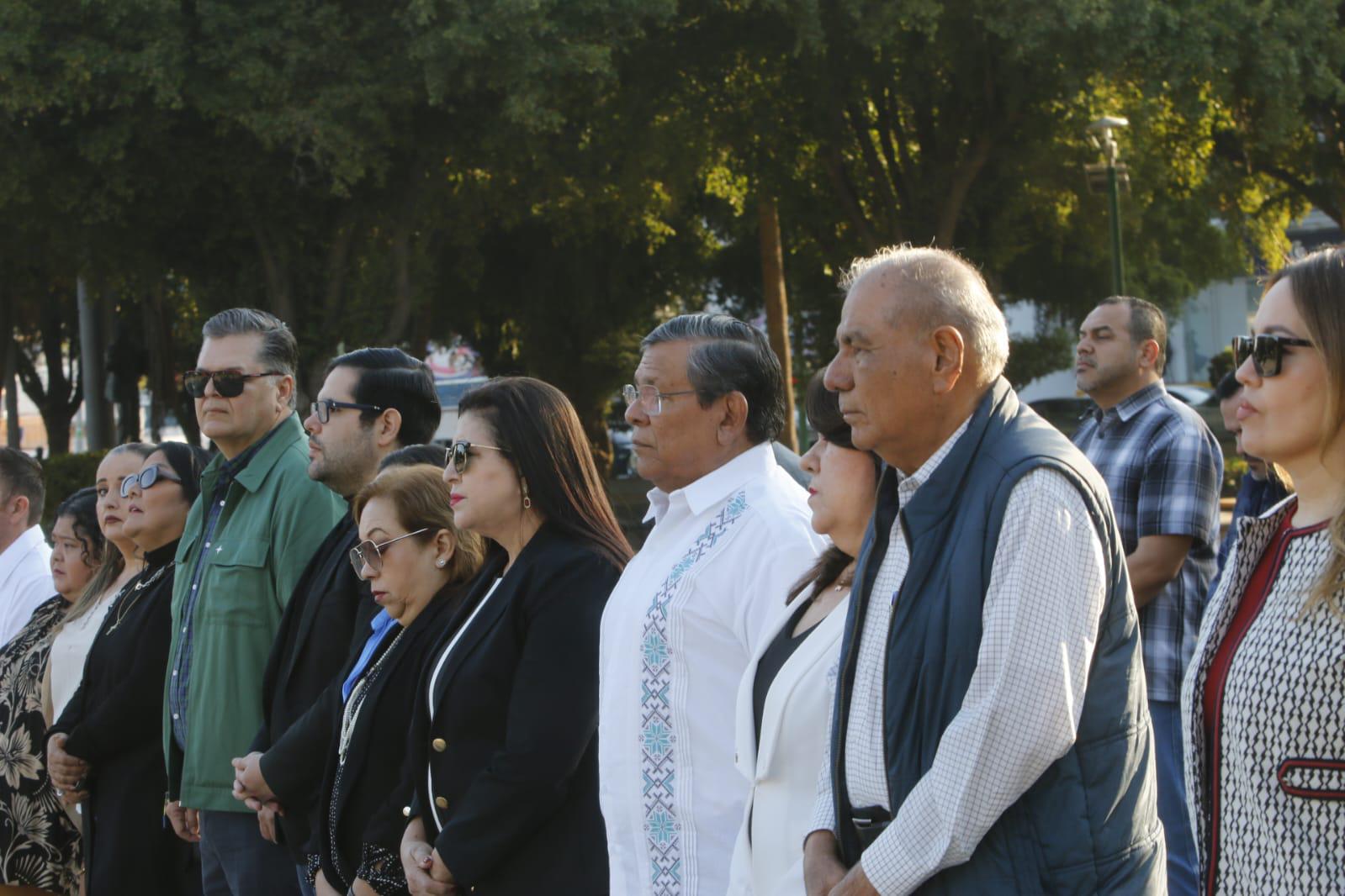 $!Gobierno de Sinaloa rinde homenaje a la Fuerza Aérea Mexicana