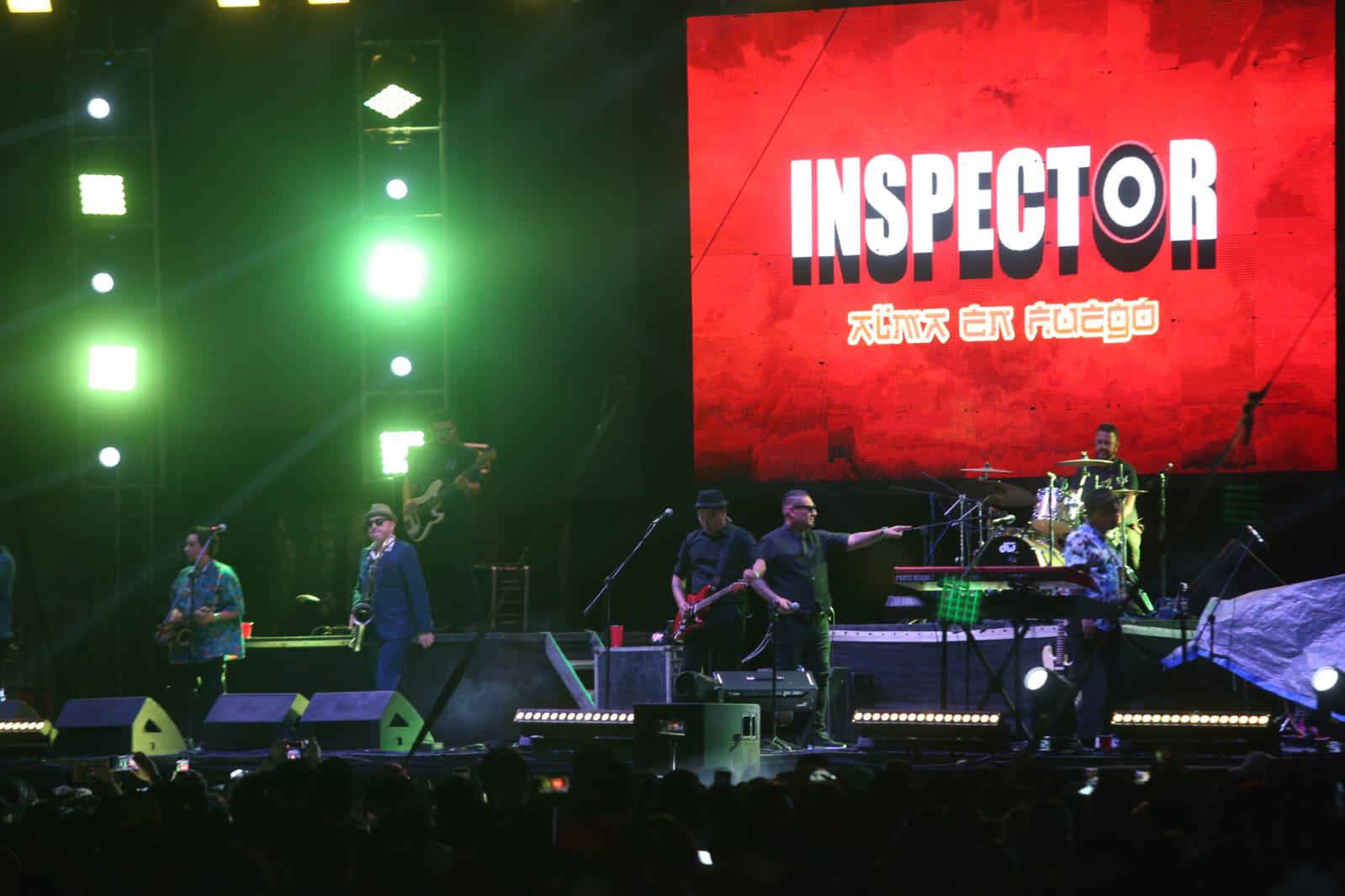 $!La banda de rock y ska mexicana durante su presentación.