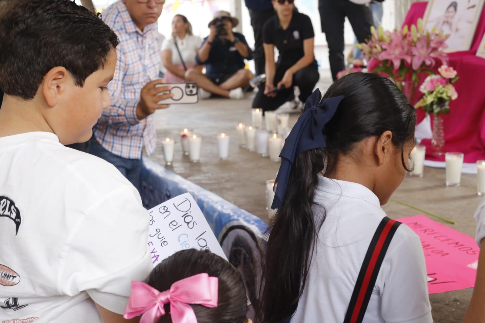 $!‘Yo no tendría que pedir justicia por una compañera’; en Culiacán, niños y niñas se manifiestan por el asesinato de Alexa y Leidy