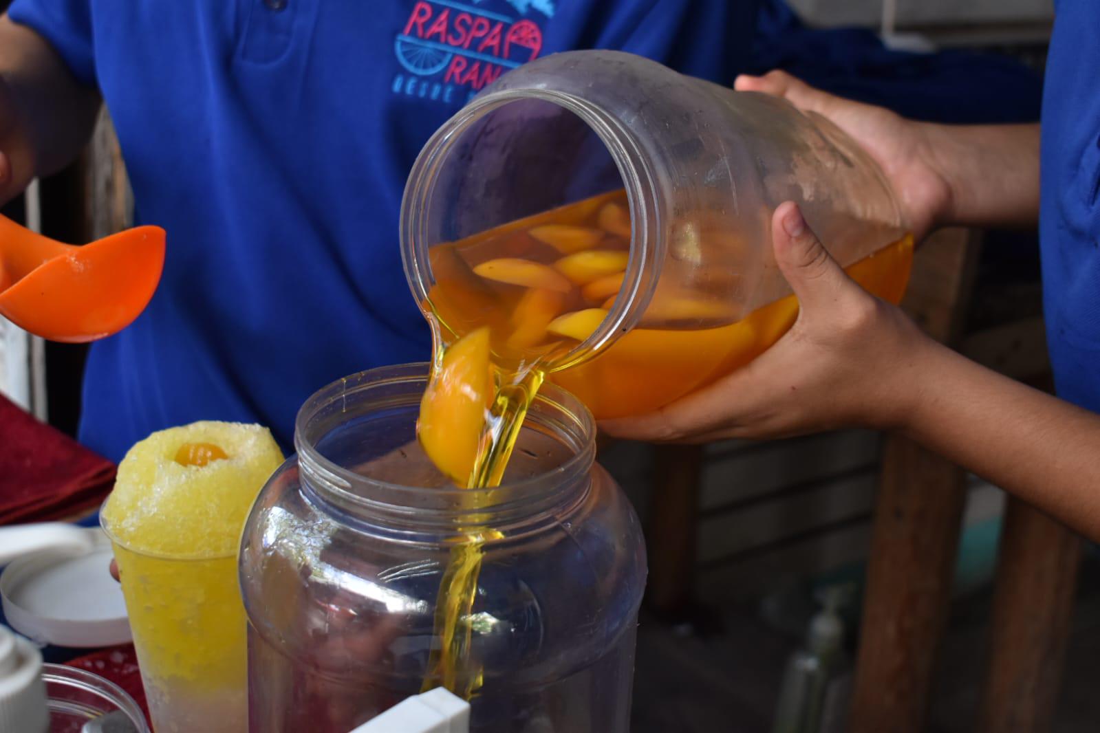 $!Negocios de raspados, los aliados durante esta época de calor en Culiacán