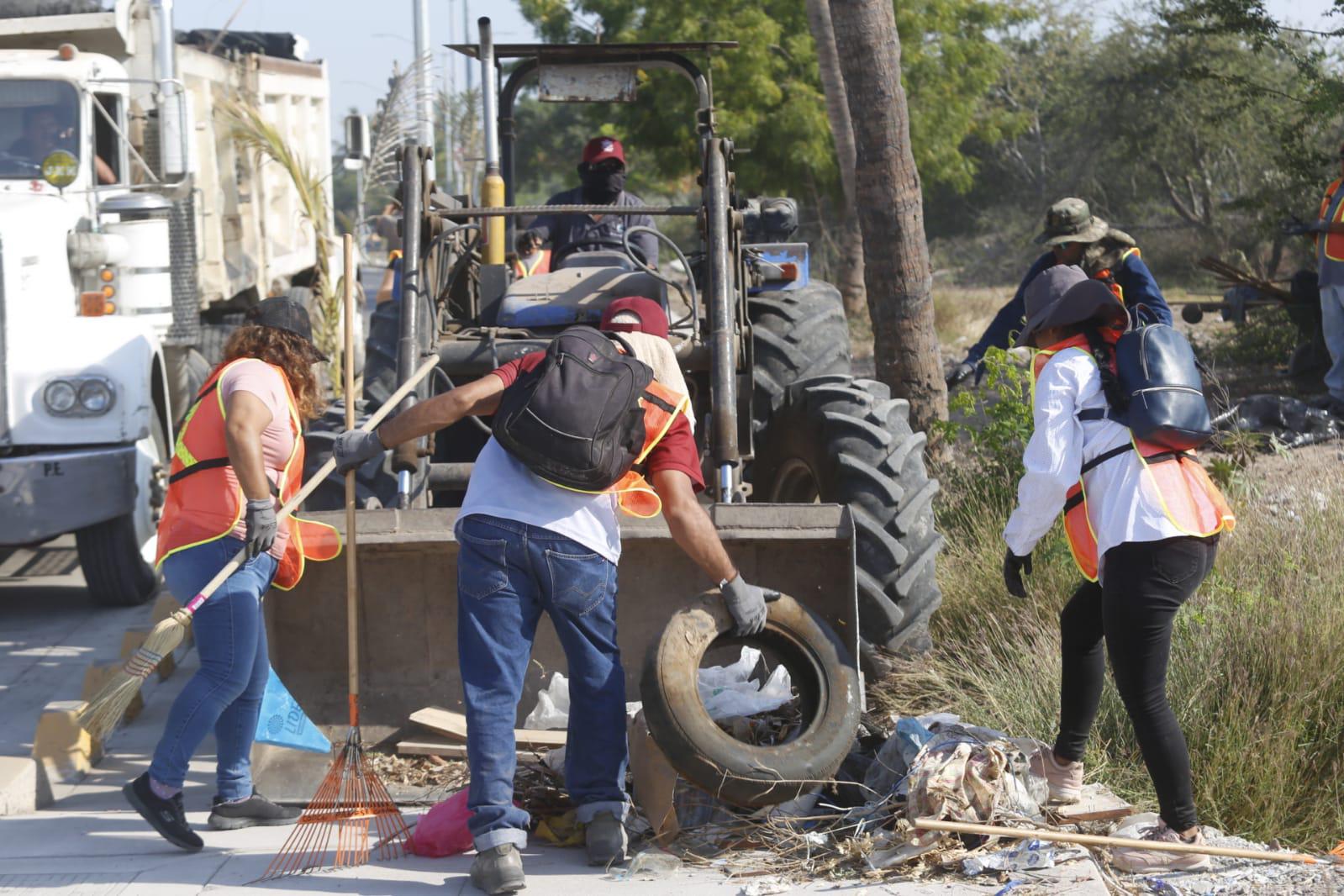 $!Mazatlán, al rescate del Estero del Infiernillo; prevén recoger 25 toneladas de basura este sábado