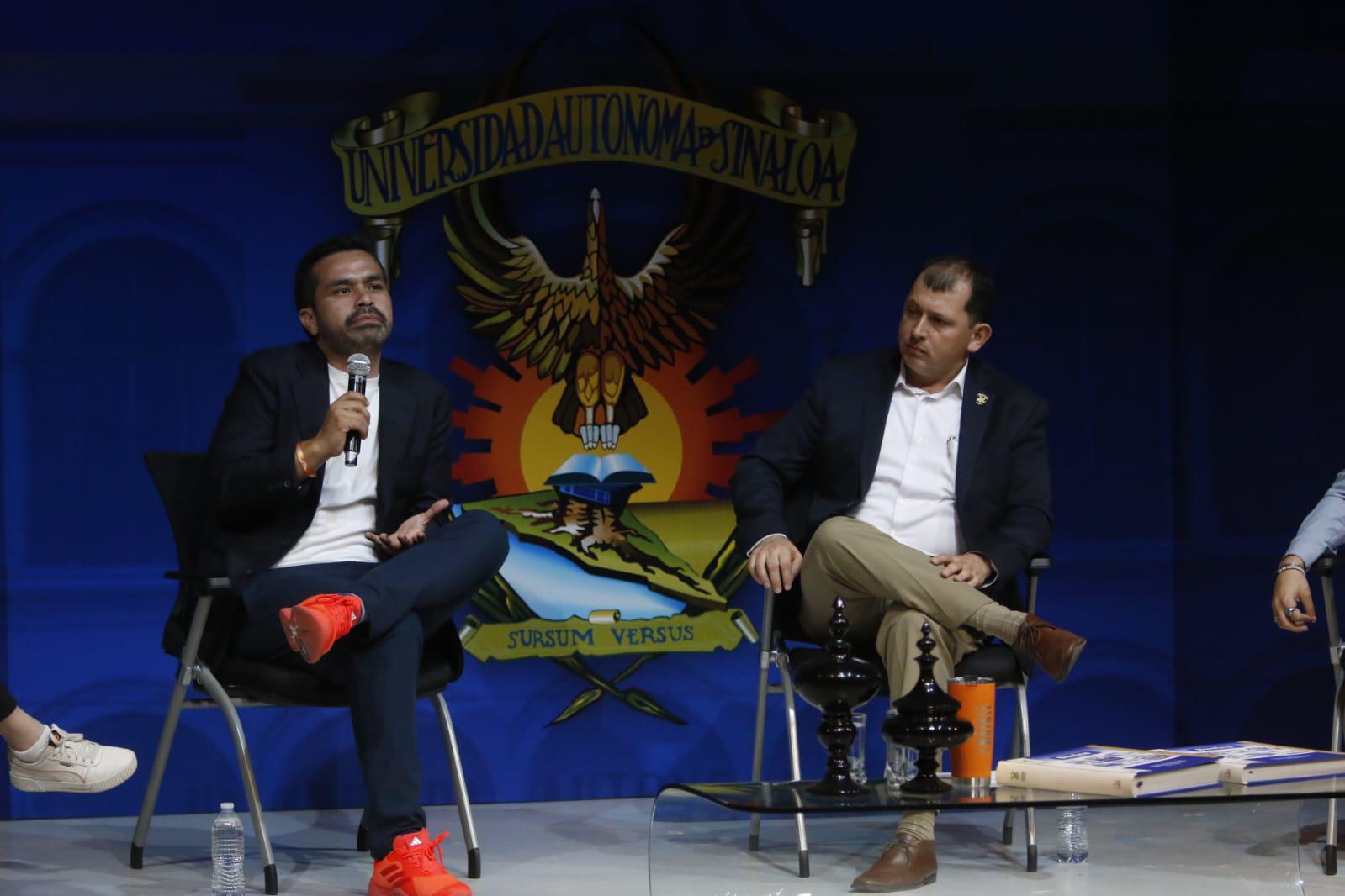 $!Álvarez Máynez ofrece respaldo a la UAS ante lo que califica como acoso por el Gobierno