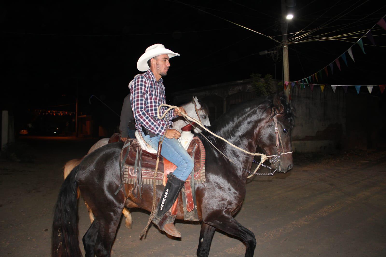 $!Fieles madrugan para celebrar al Señor San José en Agua Verde, Rosario