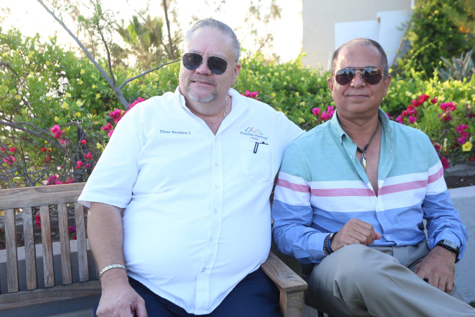 $!Einar Brodden y Nicolás Santa Cruz.