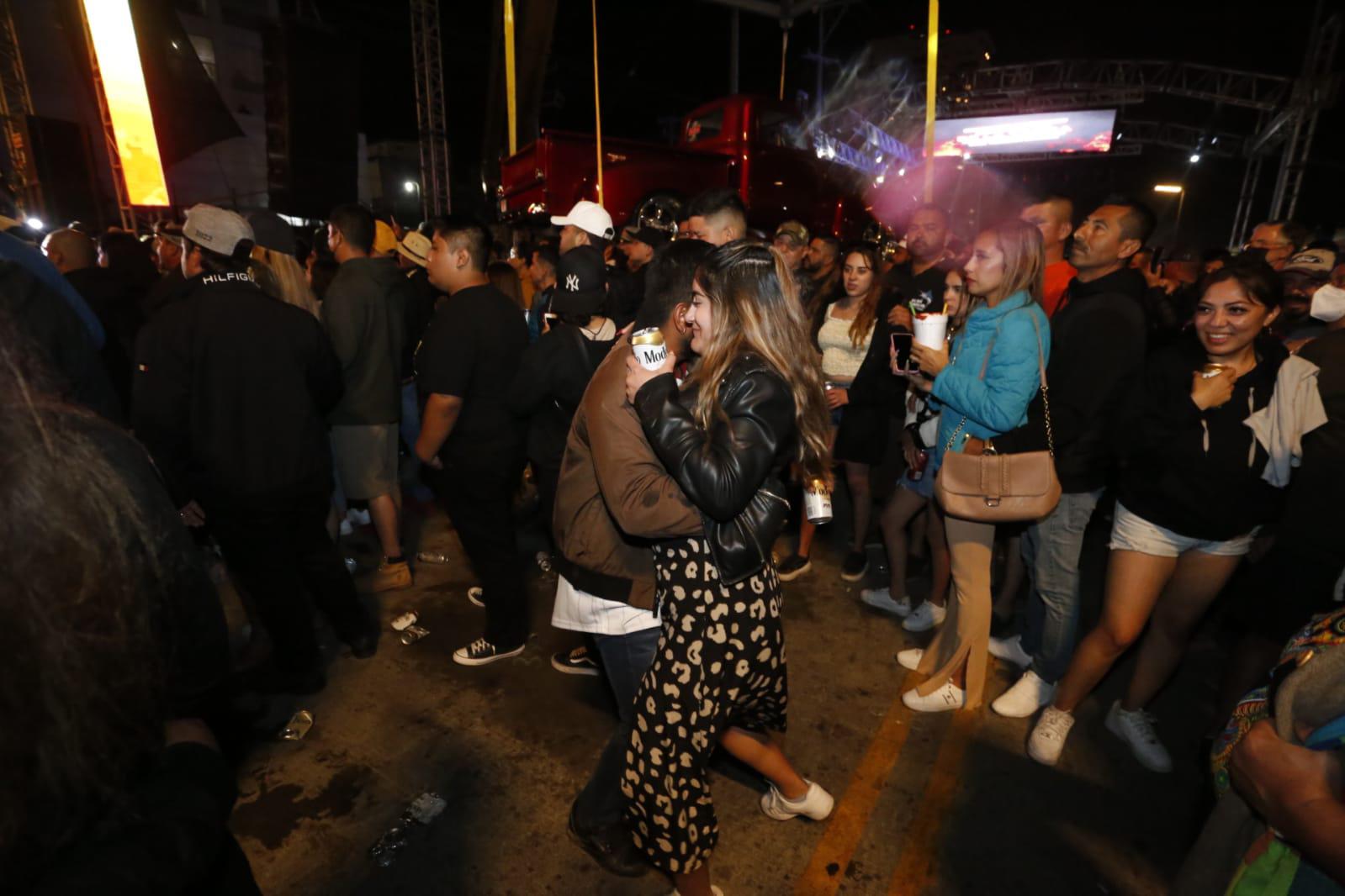 $!Regresó el que andaba ausente: Lorenzo de Monteclaro se presenta en Mazatlán