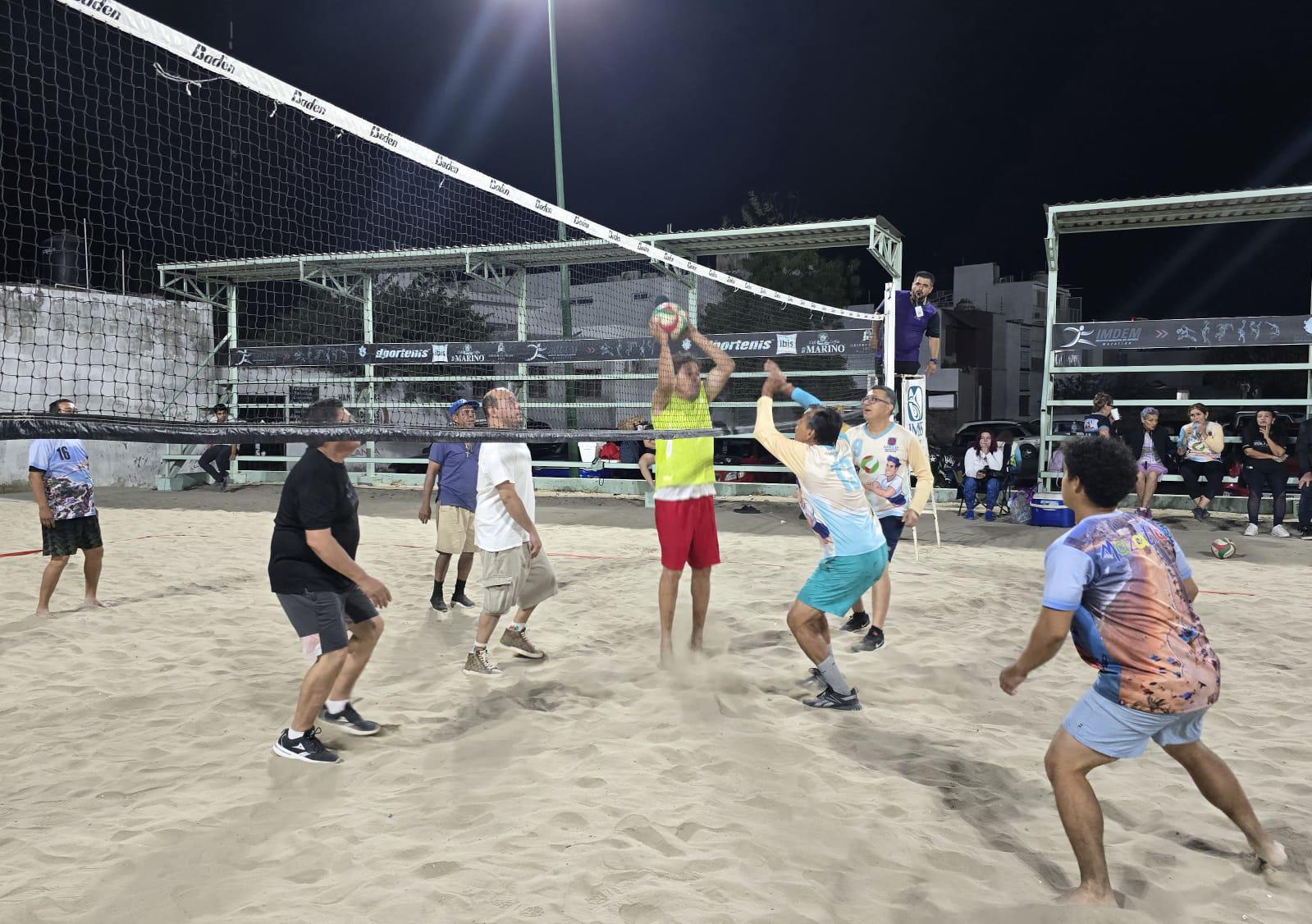 $!Arma cachibol una fiesta y muestra de habilidades, en la Sahop