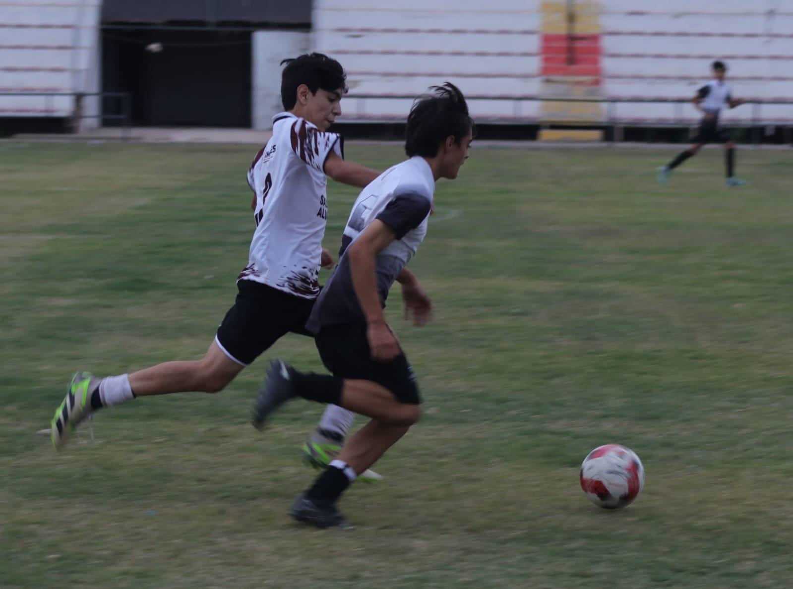 $!Mazatlán viene de atrás y vence a Salvador Alvarado para meterse en la pelea de medallas del estatal Conade