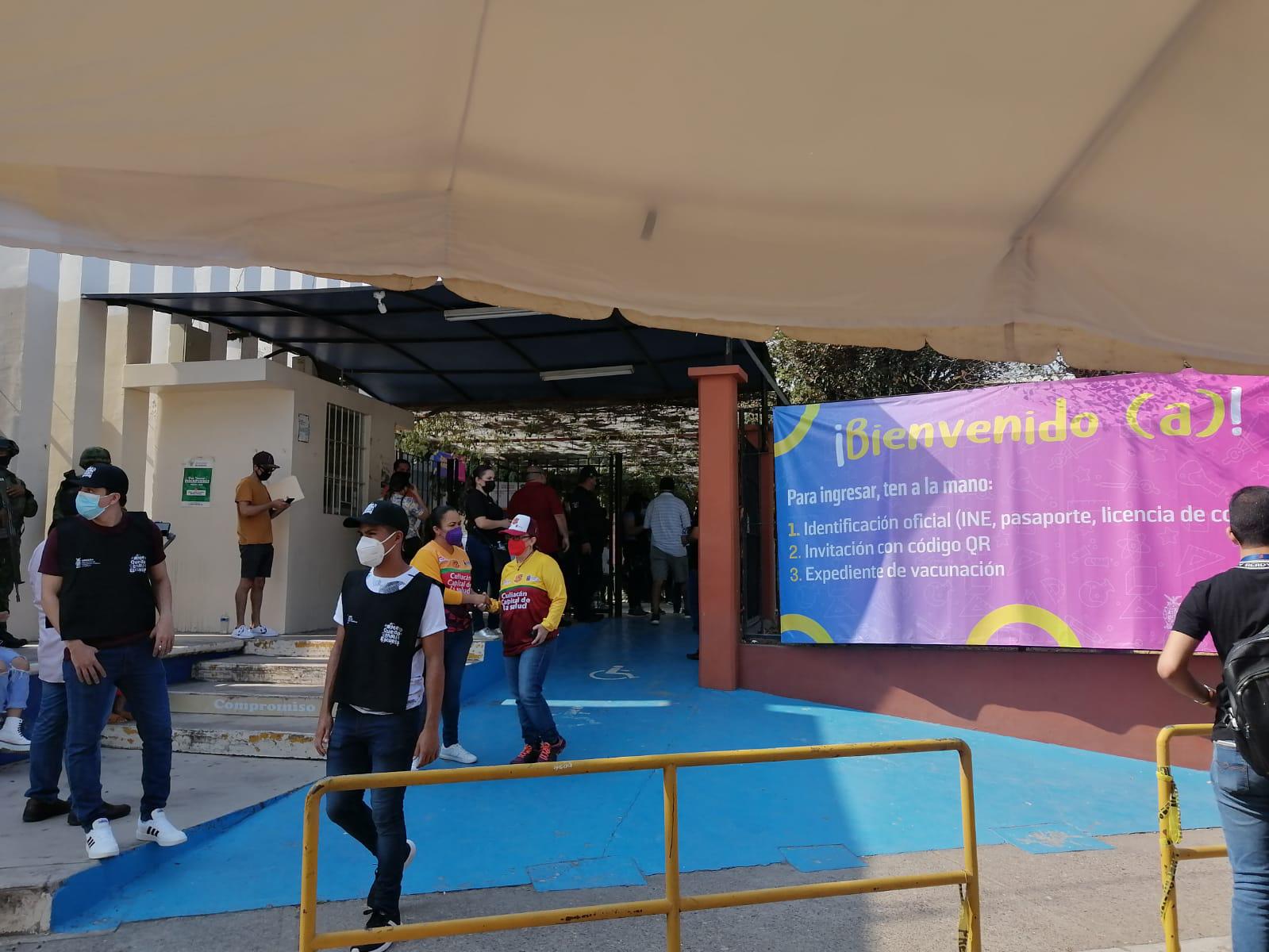 $!‘Ha sido difícil, pero ya tenemos esperanza de regresar a clases pronto’, dice maestra vacunada contra Covid-19