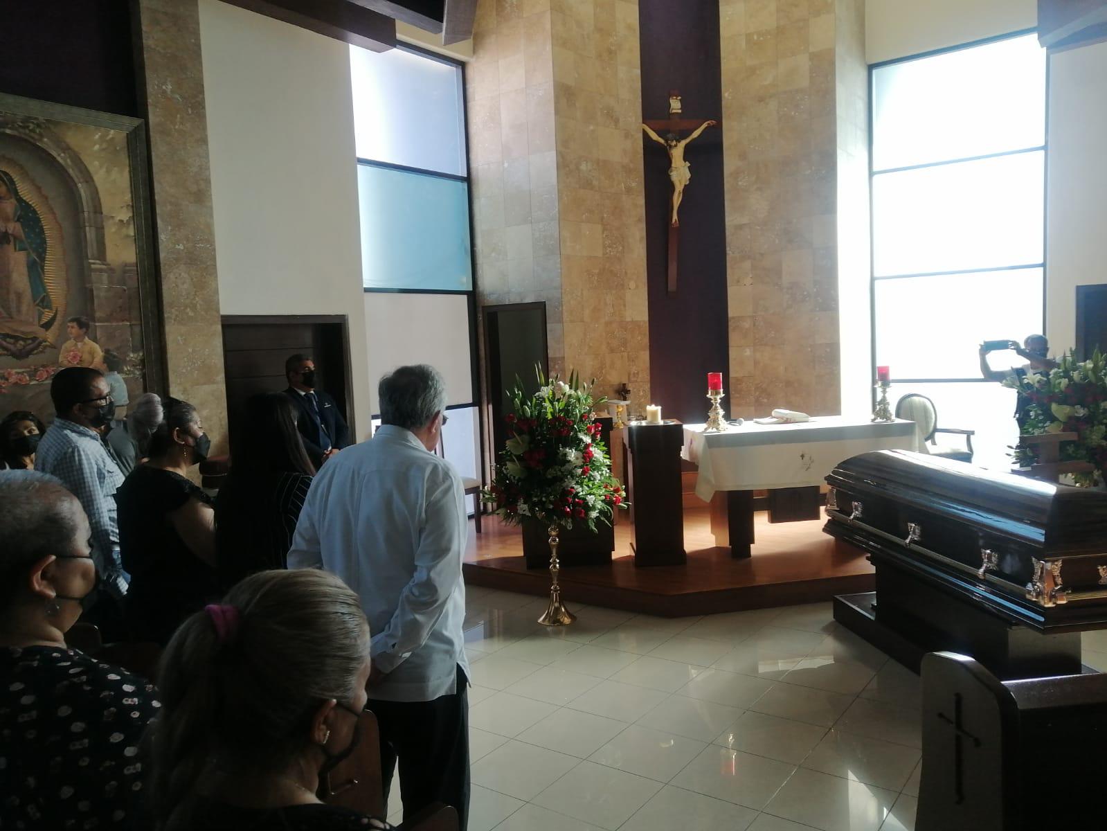 $!Ofician misa en memoria de Luis Enrique Ramírez; acude el Gobernador