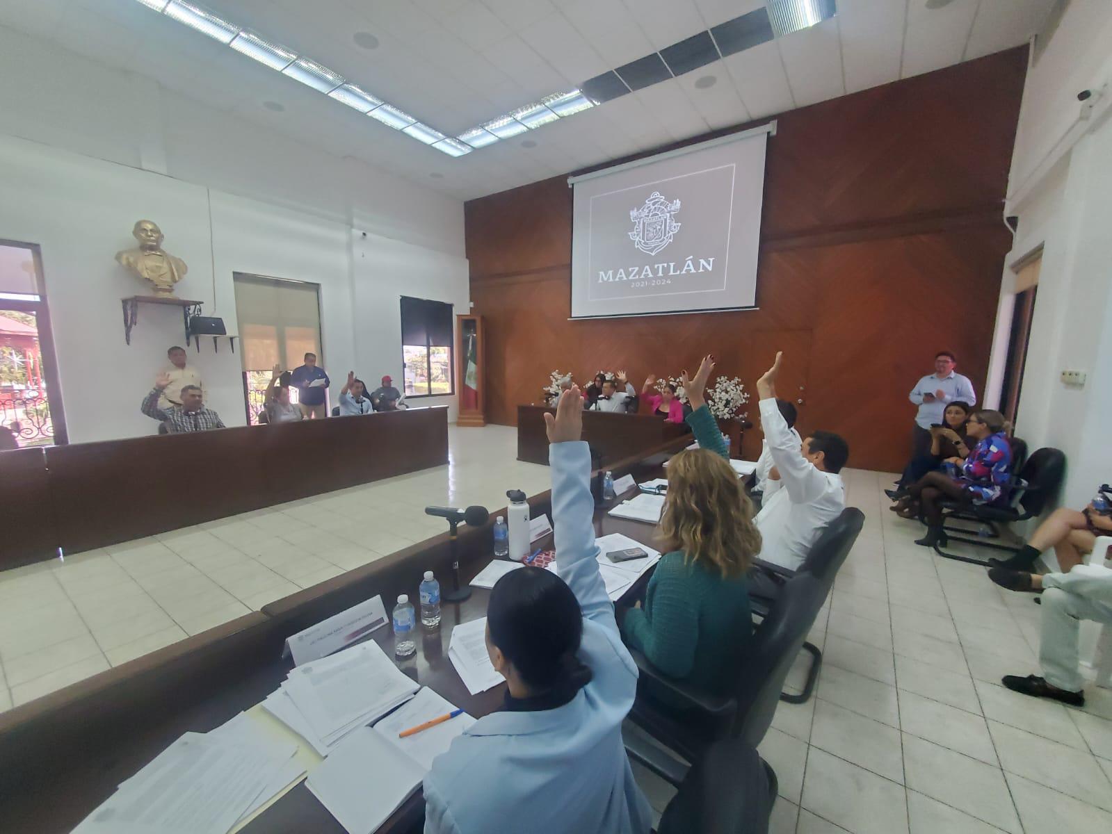 $!Autoriza Cabildo ampliar hasta tres horas más la venta de alcohol en Mazatlán