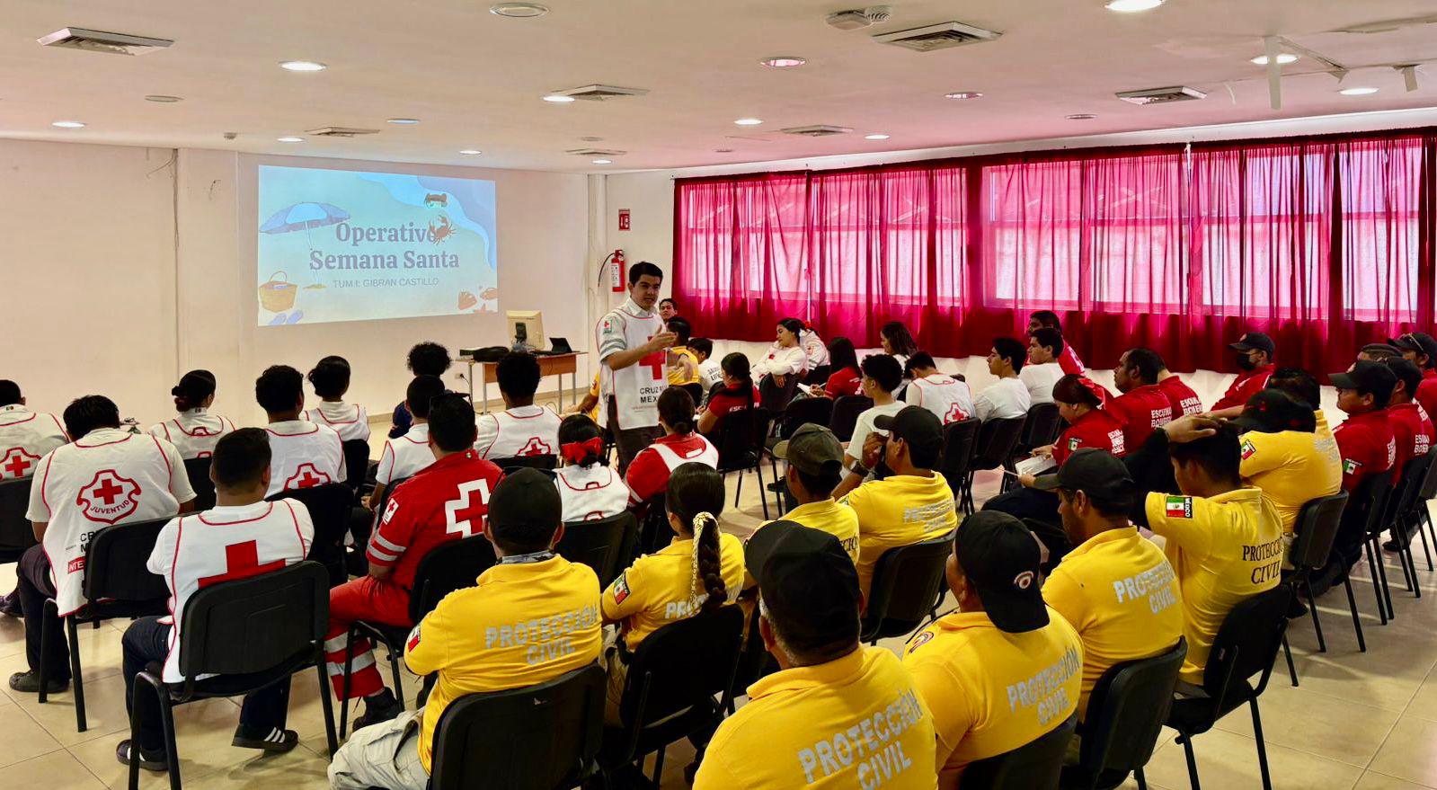 $!Capacitan a personal de Cruz Roja para operativo de Semana Santa