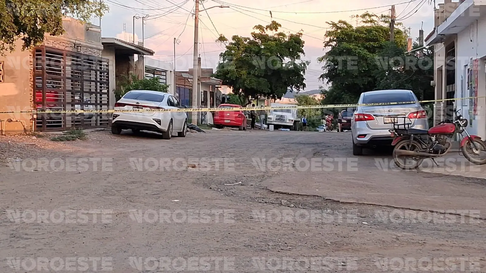 $!Persiguen a balazos a un hombre y lo hieren en la Colosio Sí, en Mazatlán