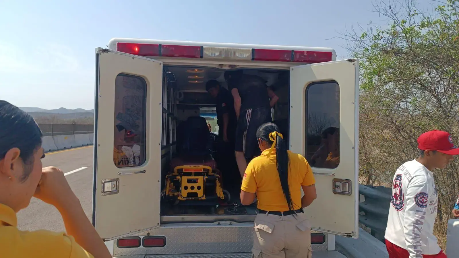 $!Cuerpos de auxilio y rescate, listos para Semana Santa y de Pascua en Mazatlán: PC