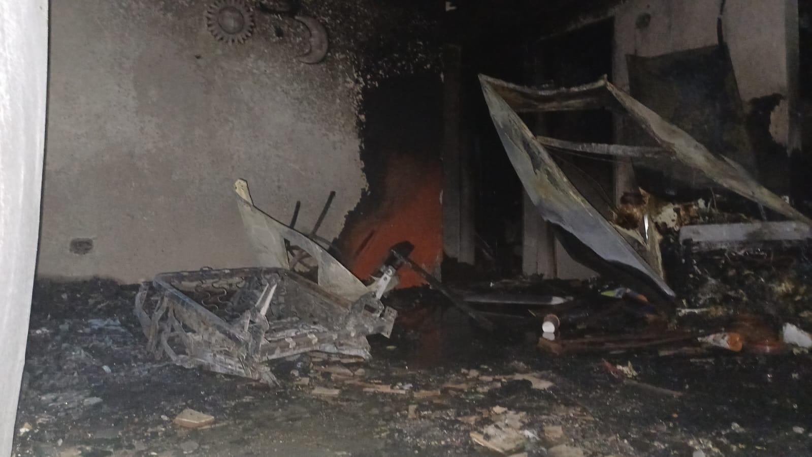 $!Se incendian departamentos en el Infonavit Cañadas, en Culiacán
