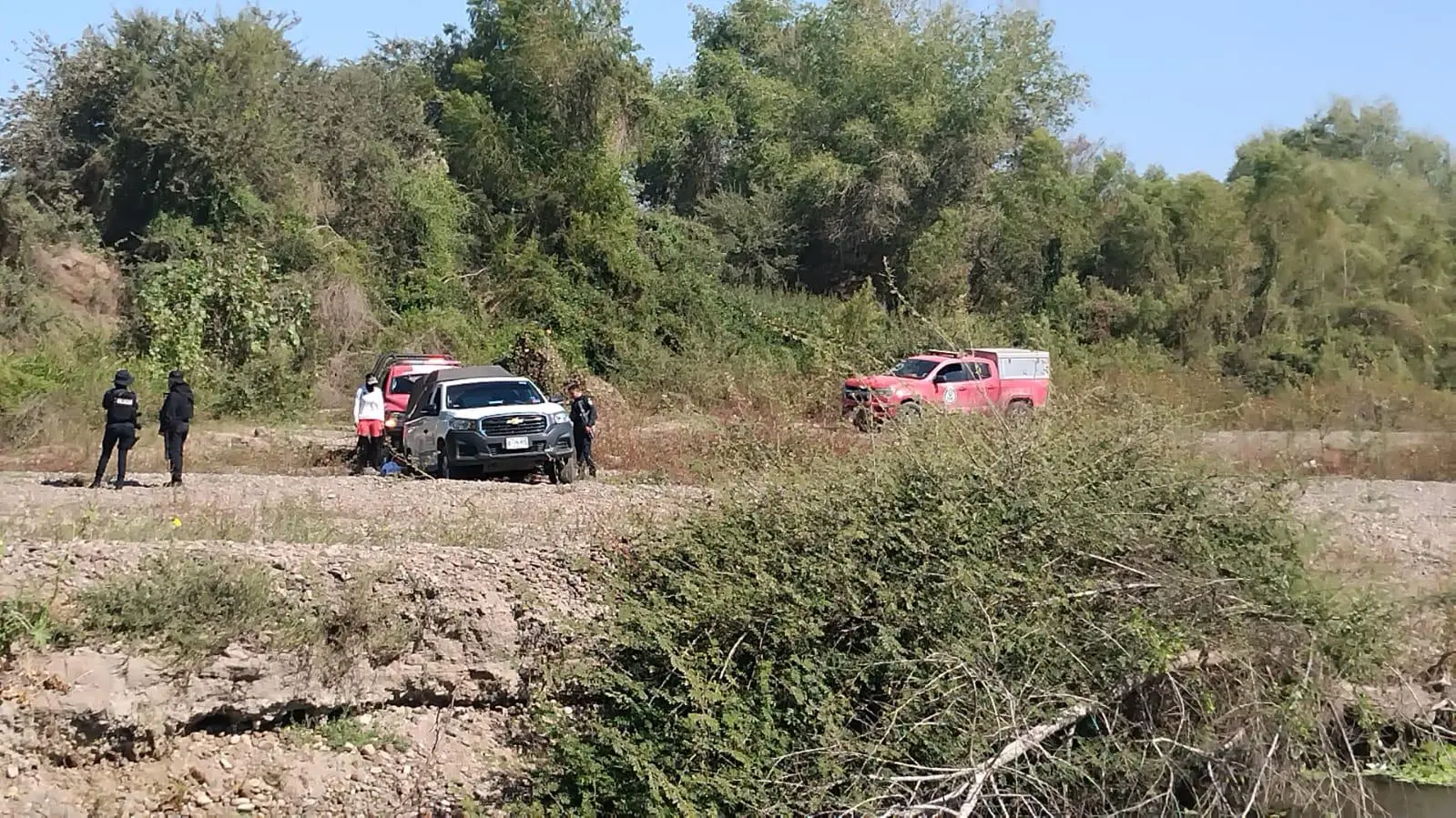 $!Hallan cuerpo flotando en las aguas del Río Presidio, al sur de Mazatlán