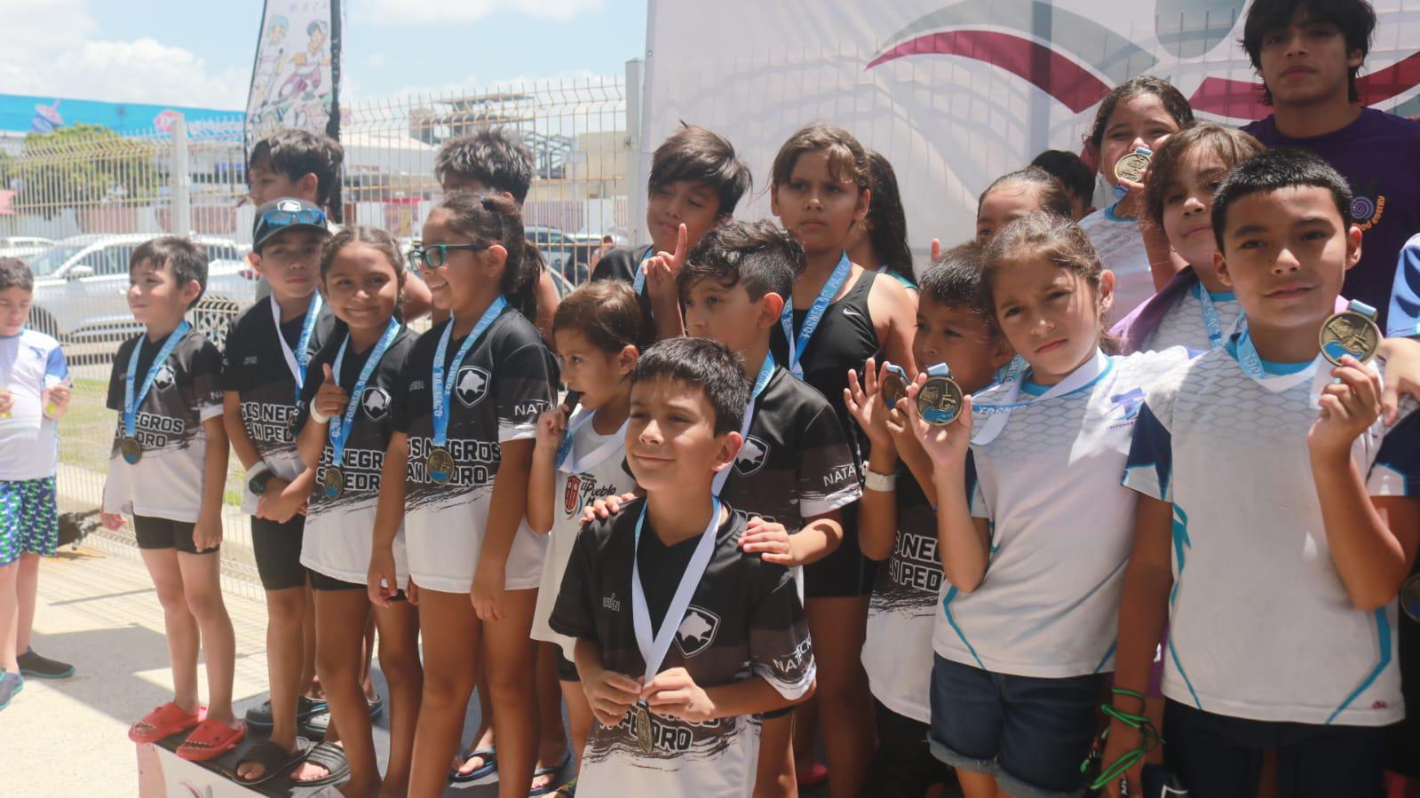 $!Premian a pequeños tritones en segunda jornada del Torneo Pacífico de Natación