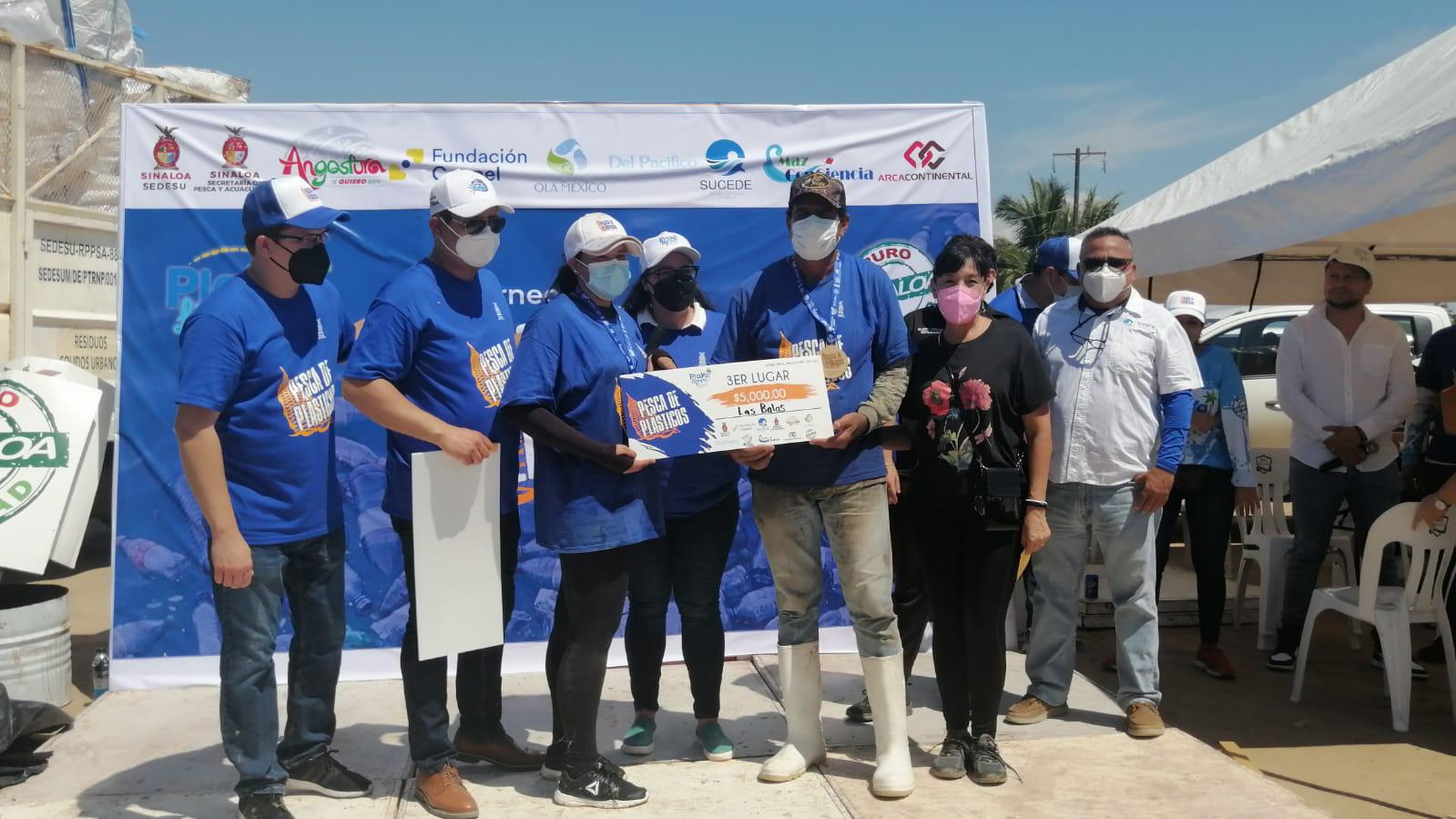 $!El tercer lugar fue para el equipo de Las Balas con 202.6 kilos de plástico.