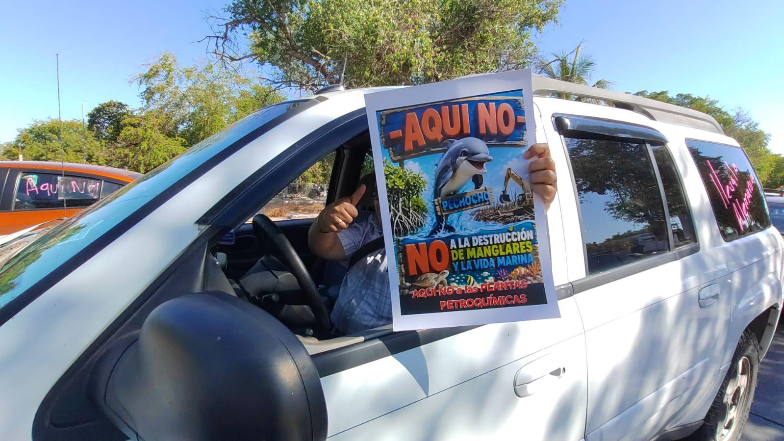 $!Los Mochis se manifiesta y dice ‘¡Aquí No!’ a la planta de amoniaco en Ohuira