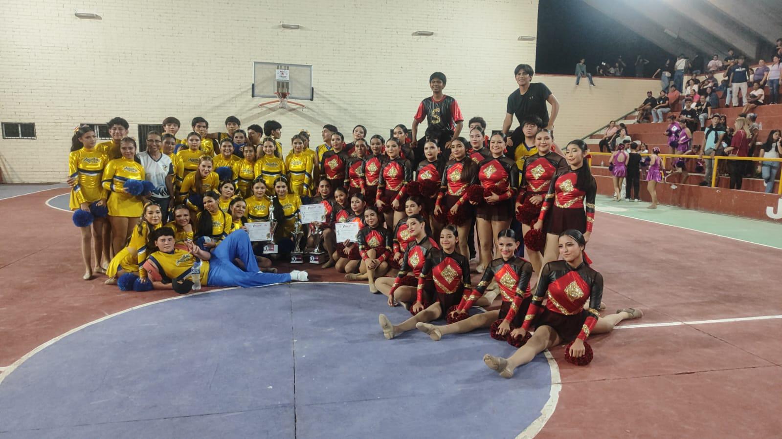 $!Prepa UAS y Secundaria Maestro Julio Hernández, ganadoras del concurso de porristas en Rosario