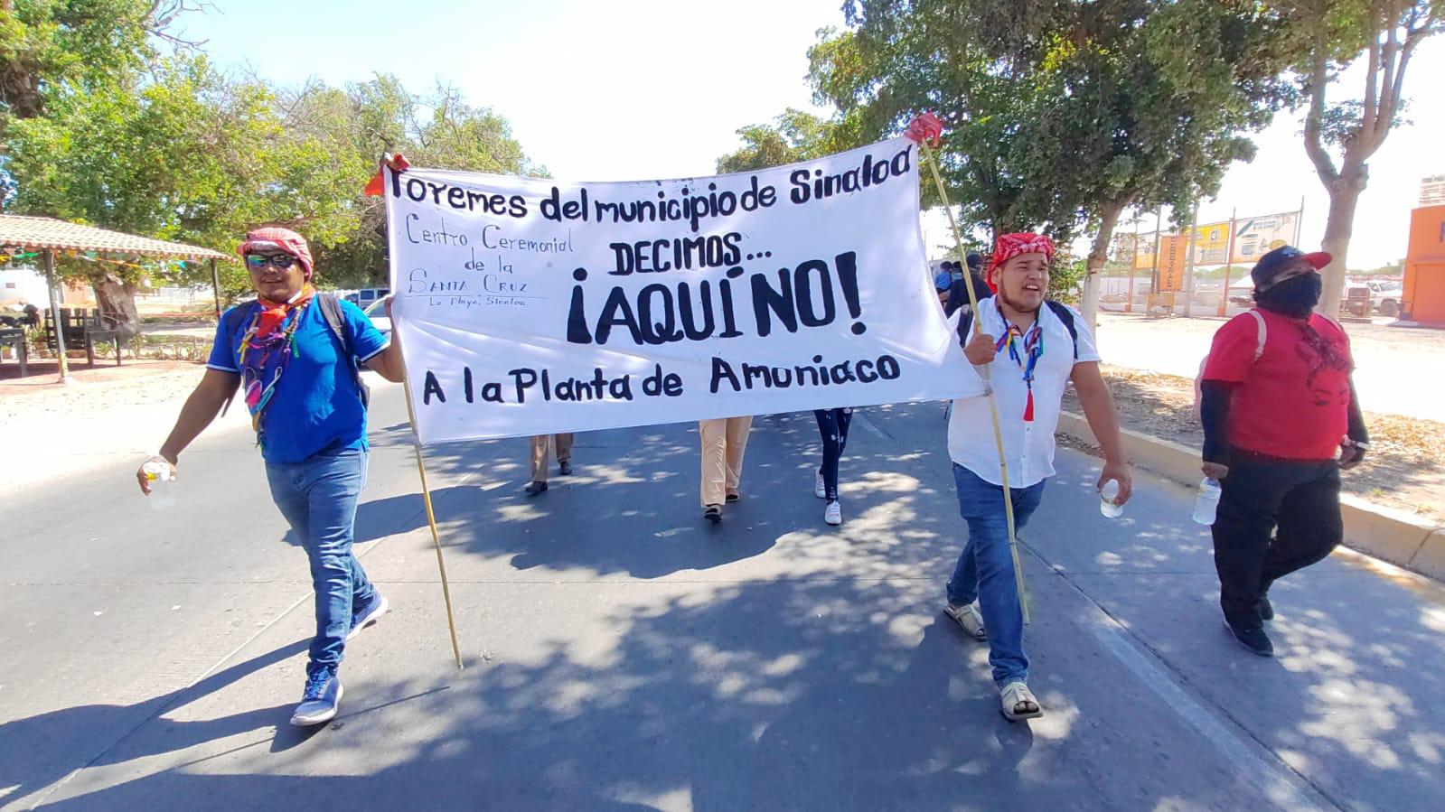 $!Los Mochis se manifiesta y dice ‘¡Aquí No!’ a la planta de amoniaco en Ohuira