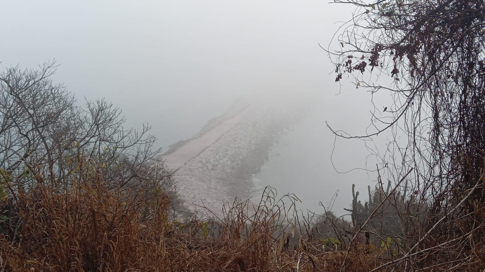 $!Mazatlán amanece frío y con neblina