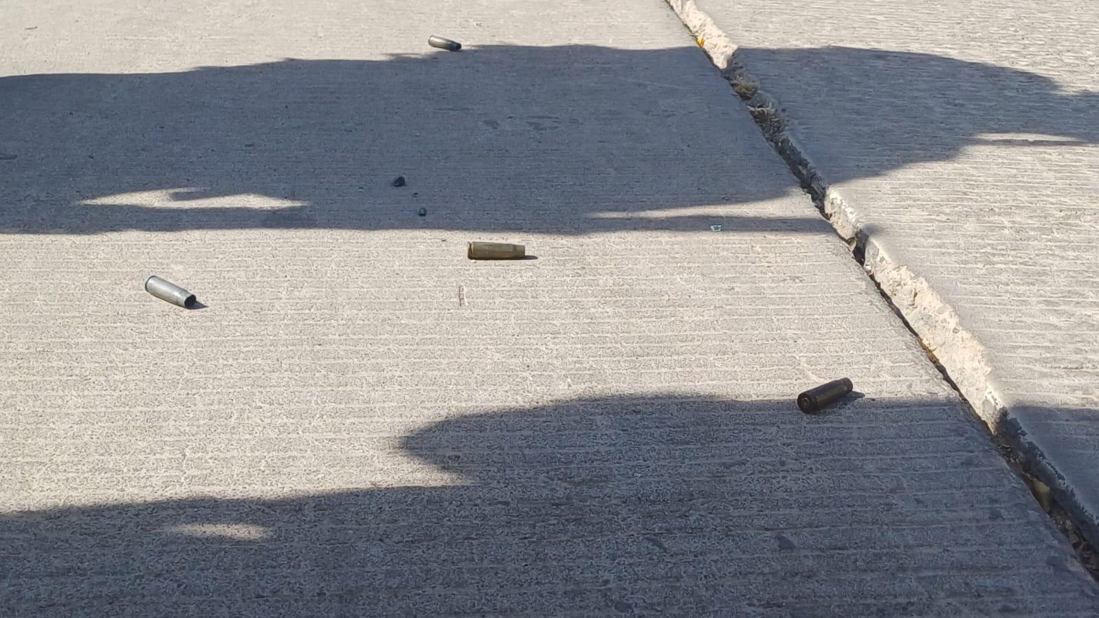 $!Balean dos viviendas en diferentes puntos de Culiacán