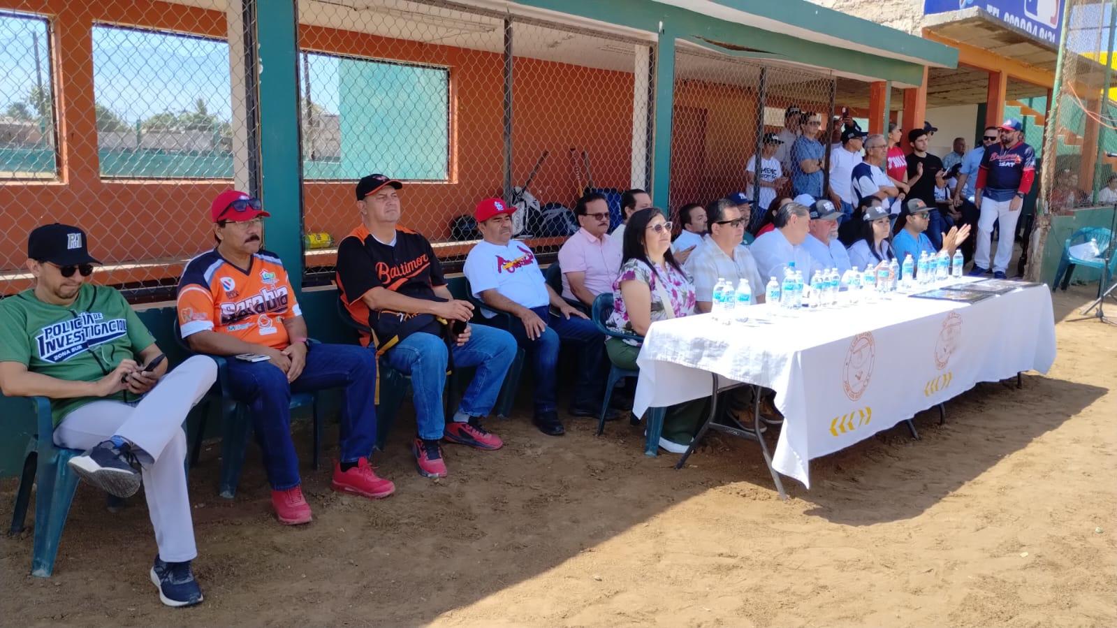 $!¡Triple play! Inauguran temporada 49 de Liga Burócrata Federal