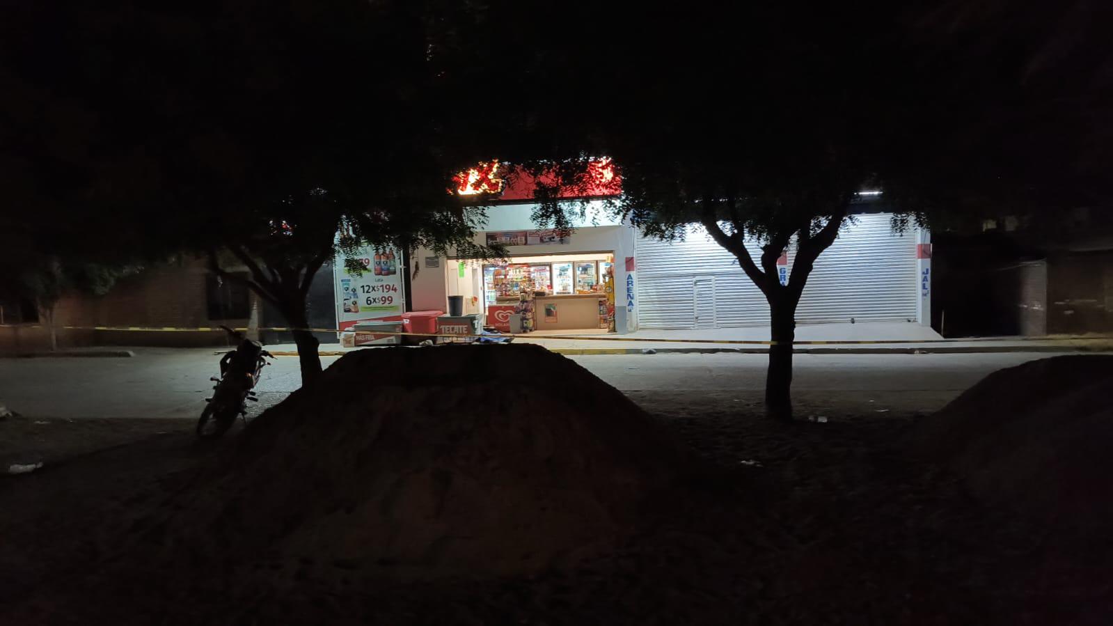 $!Asesinan a balazos a un hombre en expendio de cerveza de la colonia 21 de Marzo, en Culiacán