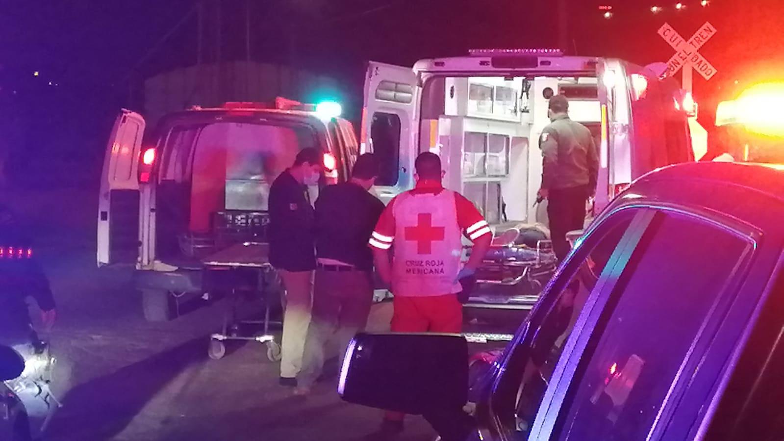 $!Vehículo se sale del camino y cae al canal Cañedo, en Culiacán; conductor muere