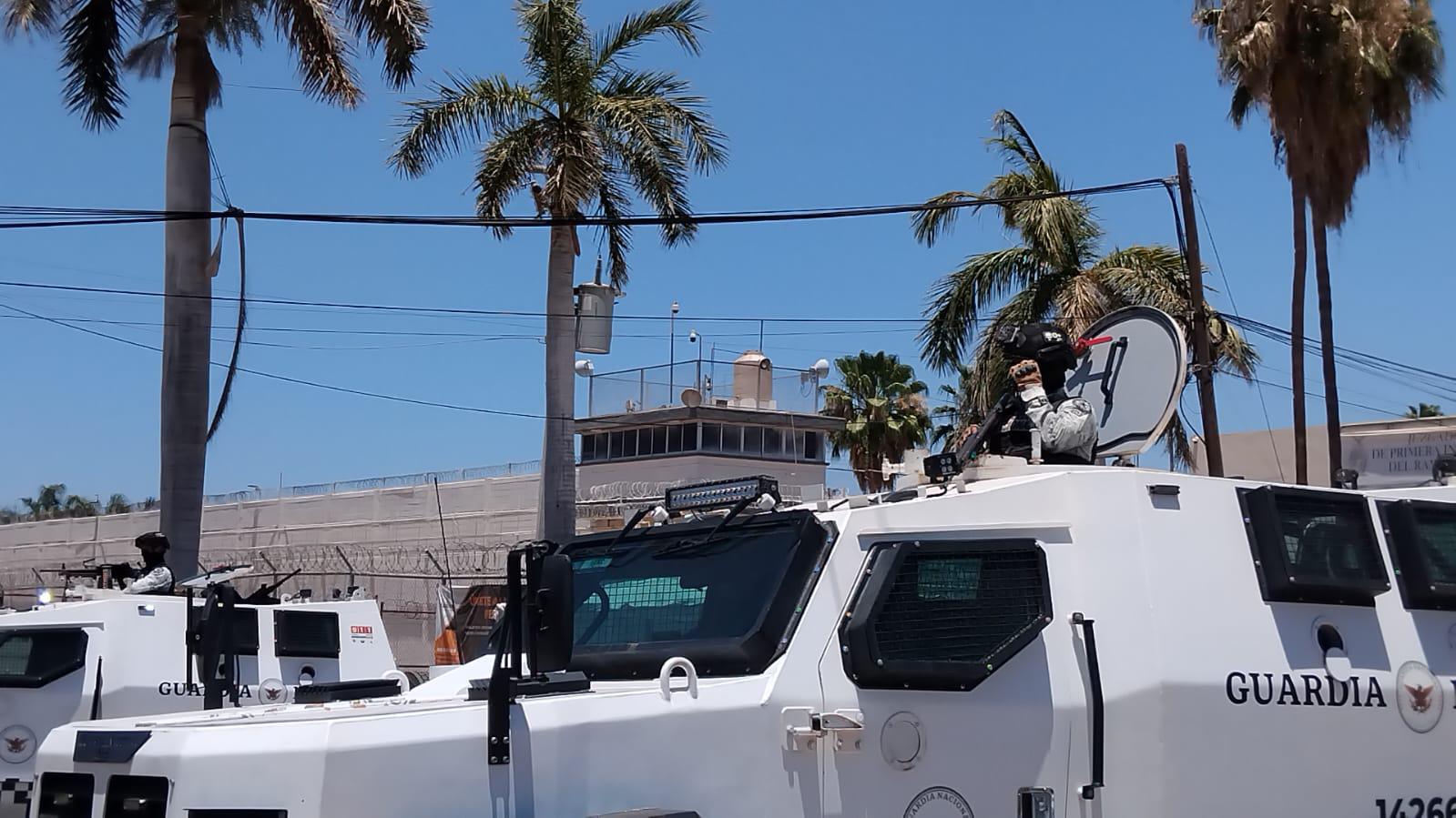 $!‘Solo queremos saber si están bien’: familiares reclaman falta de información en penal de Aguaruto