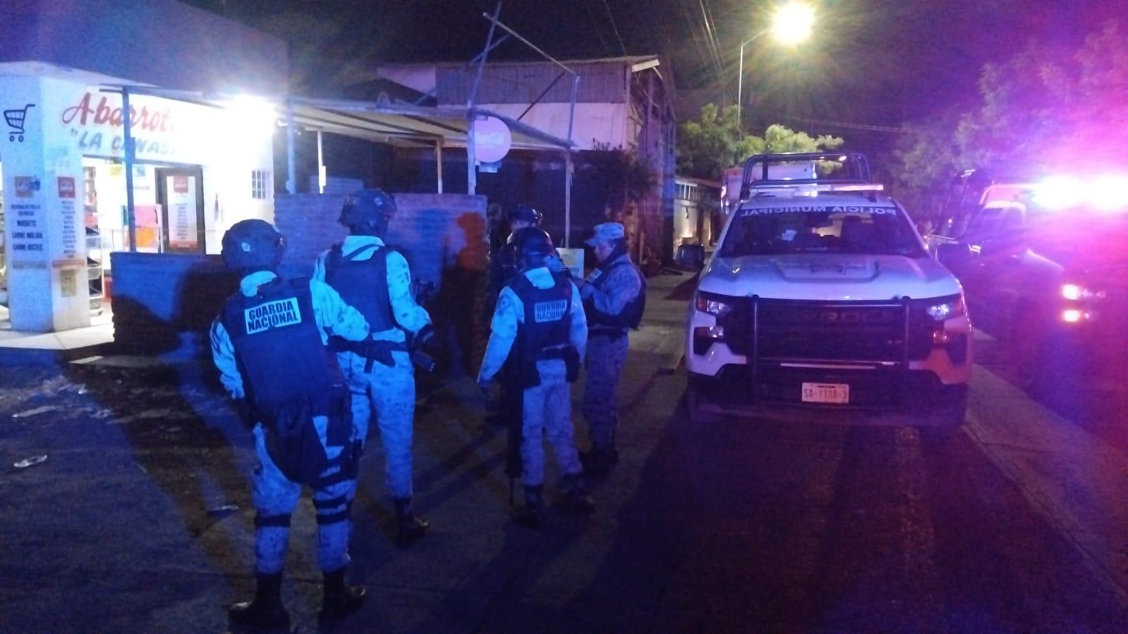 $!Otro hecho violento en Mazatlán; balean a un joven en la avenida Santa Rosa, en la Jaripillo