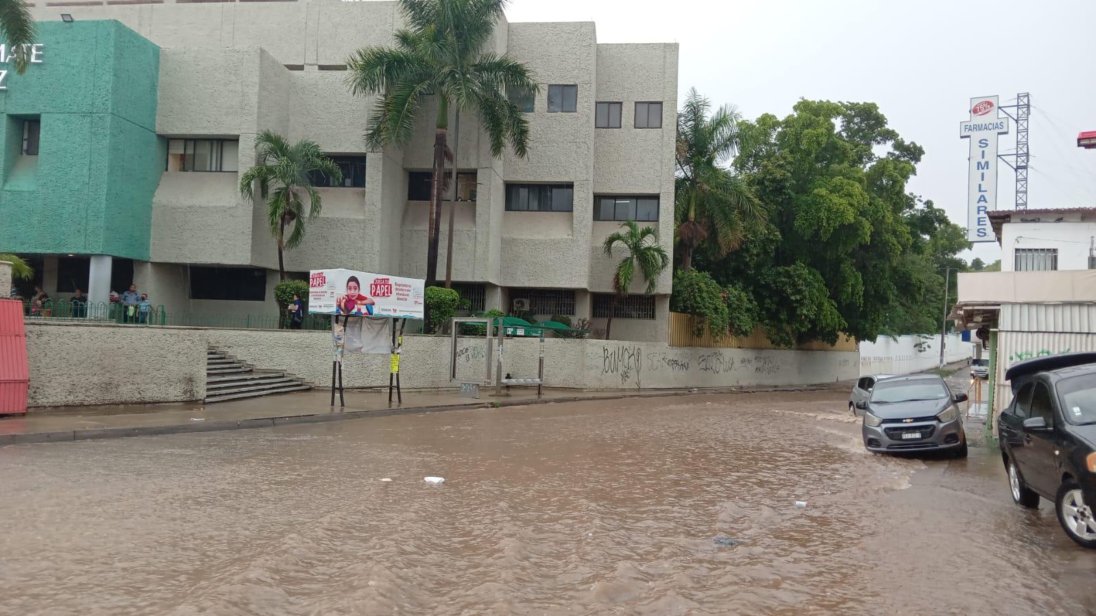 $!Lluvias fuertes recorren del sur al norte de Culiacán