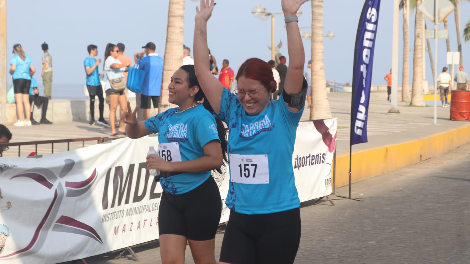 $!Los Labrador imponen la casta en Carrera por la Salud AMASFAC