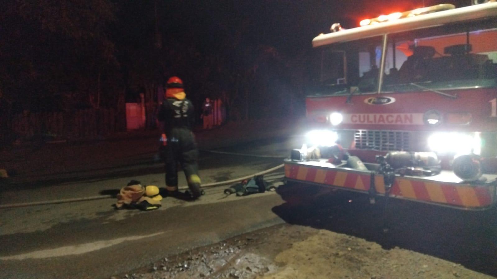 $!Reportan quema de restaurante La Chuparrosa Enamorada en Bacurimí, en Culiacán