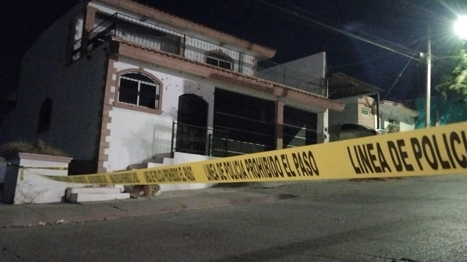 $!Una casa de la colonia Lázaro Cárdenas fue baleada la noche del lunes.
