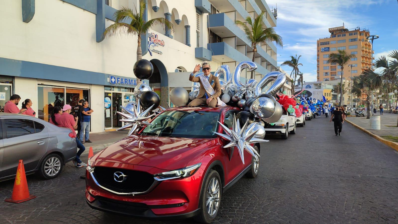 $!En Mazatlán inicia la primera y única manifestación del Carnaval, que definirá al nuevo Rey de la fiesta y Reina Infantil